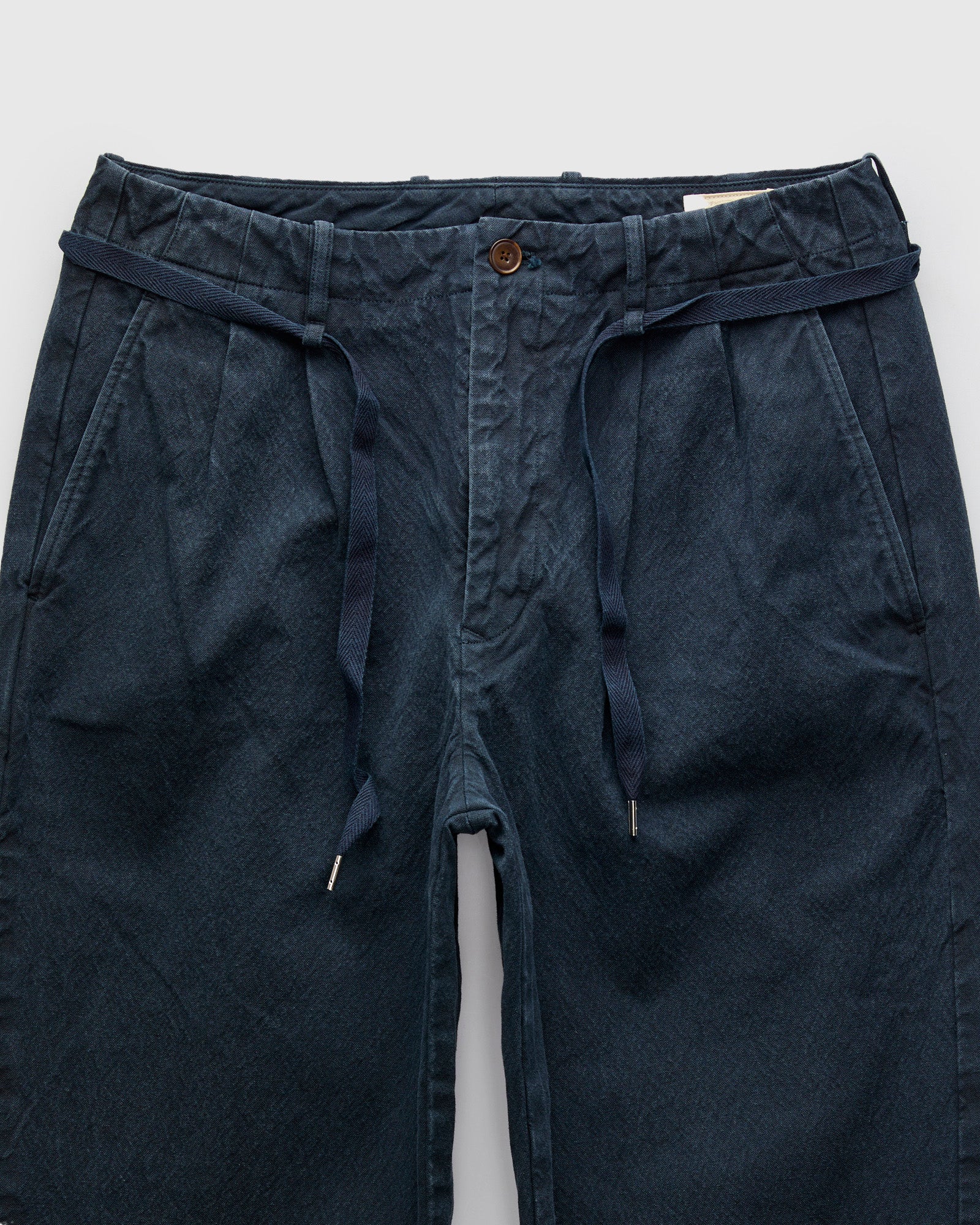 10oz Canvas 2Tuck Tapered Pants in Logwood - Image 5