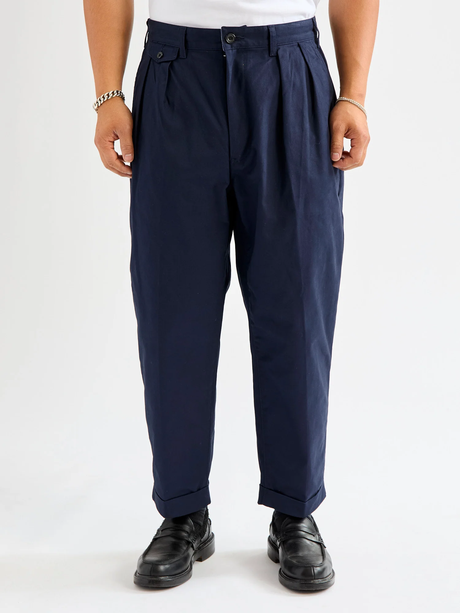 2-Pleat Twill Trousers in Navy - Image 2