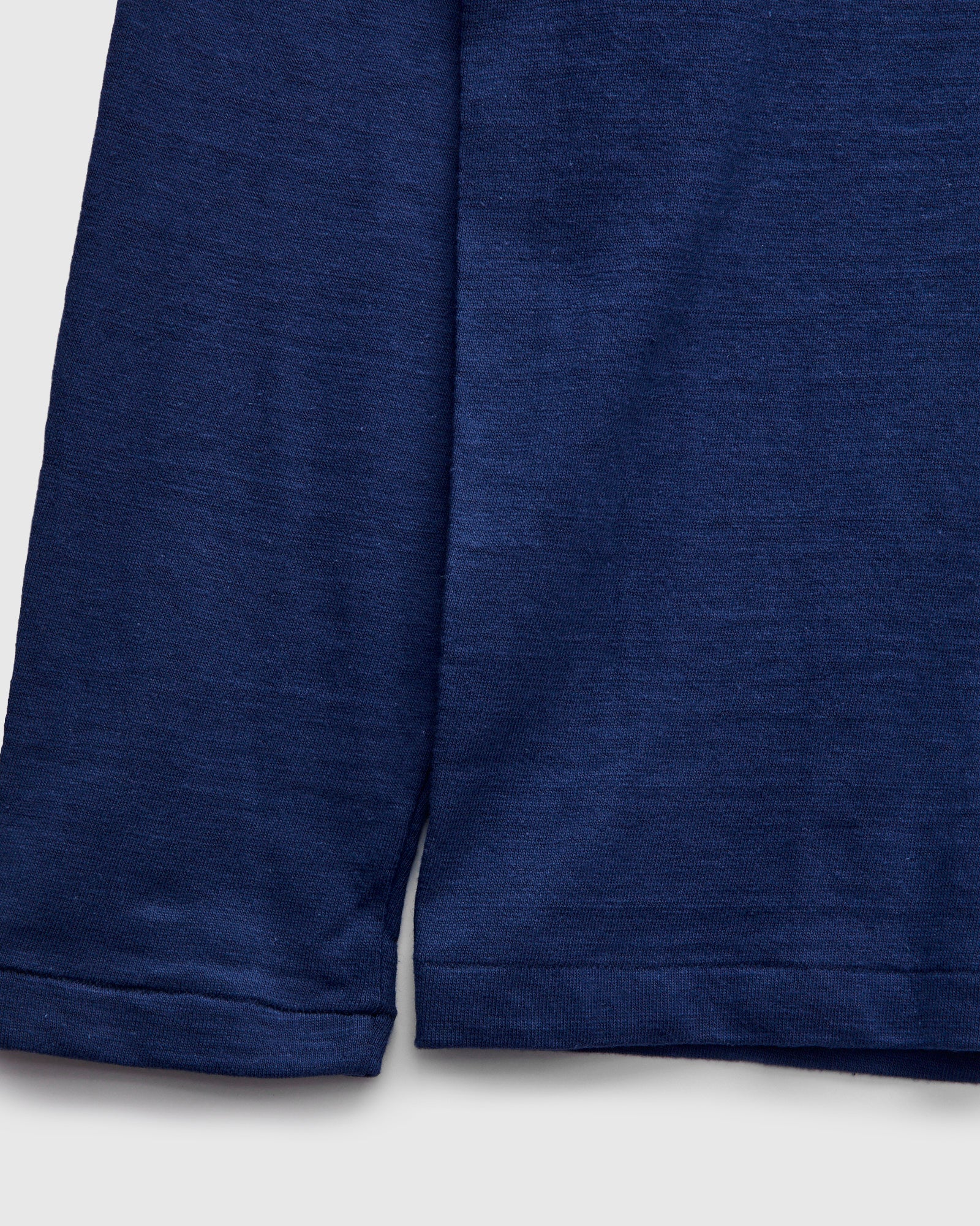 5906 Loopwheel Long Sleeve Tee in Navy - Image 4