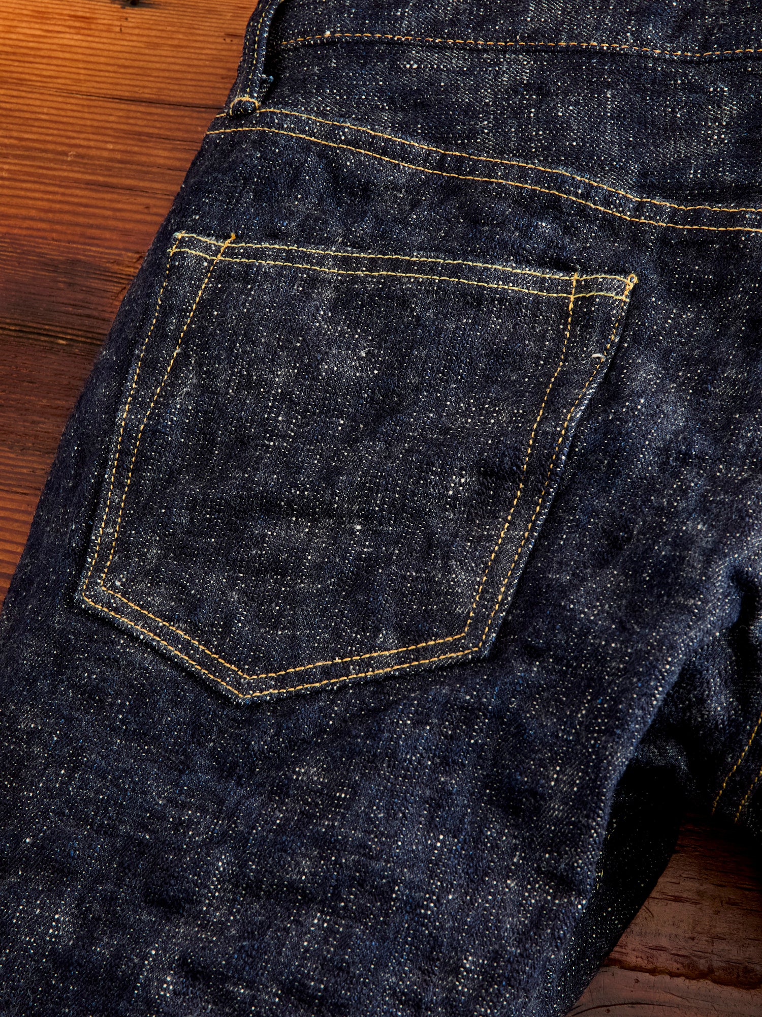 622 "Kasuri" 17oz Slub Selvedge Denim - Relaxed Tapered Fit - Image 7