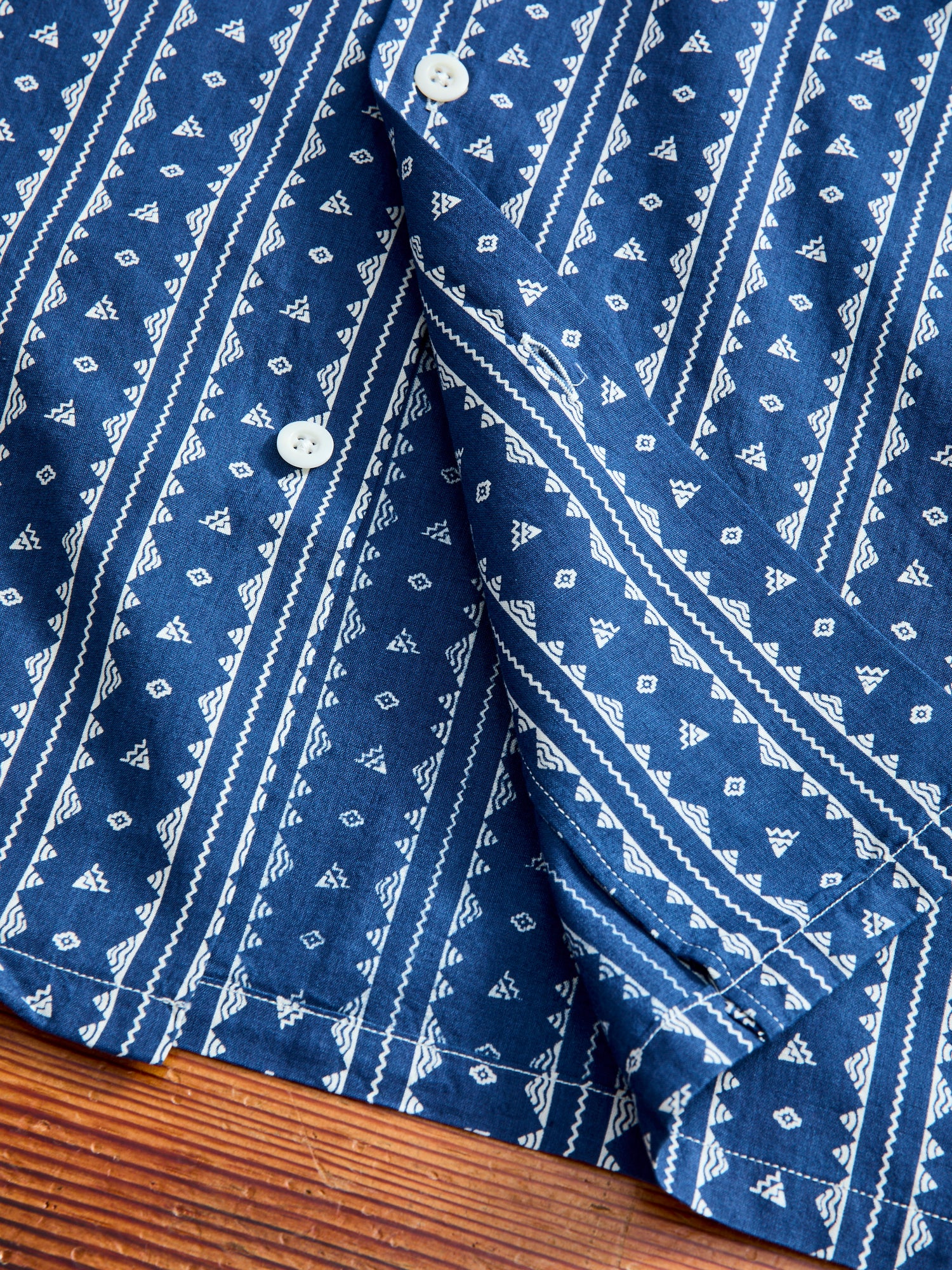 Bassen Hawaiian Shirt in Indigo Geo-Stripe - Image 7