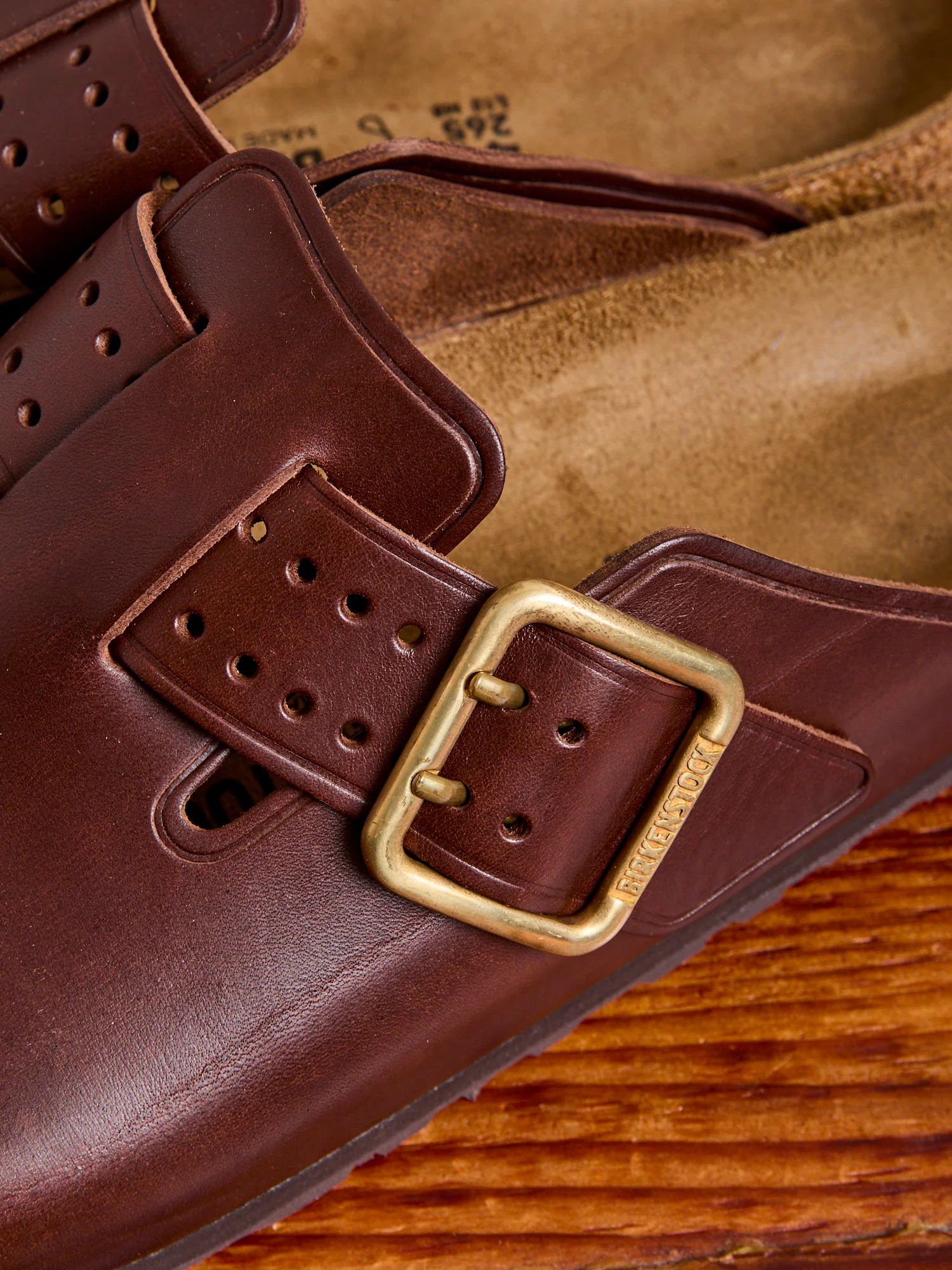 Boston Bold Clog in Roast - Image 3