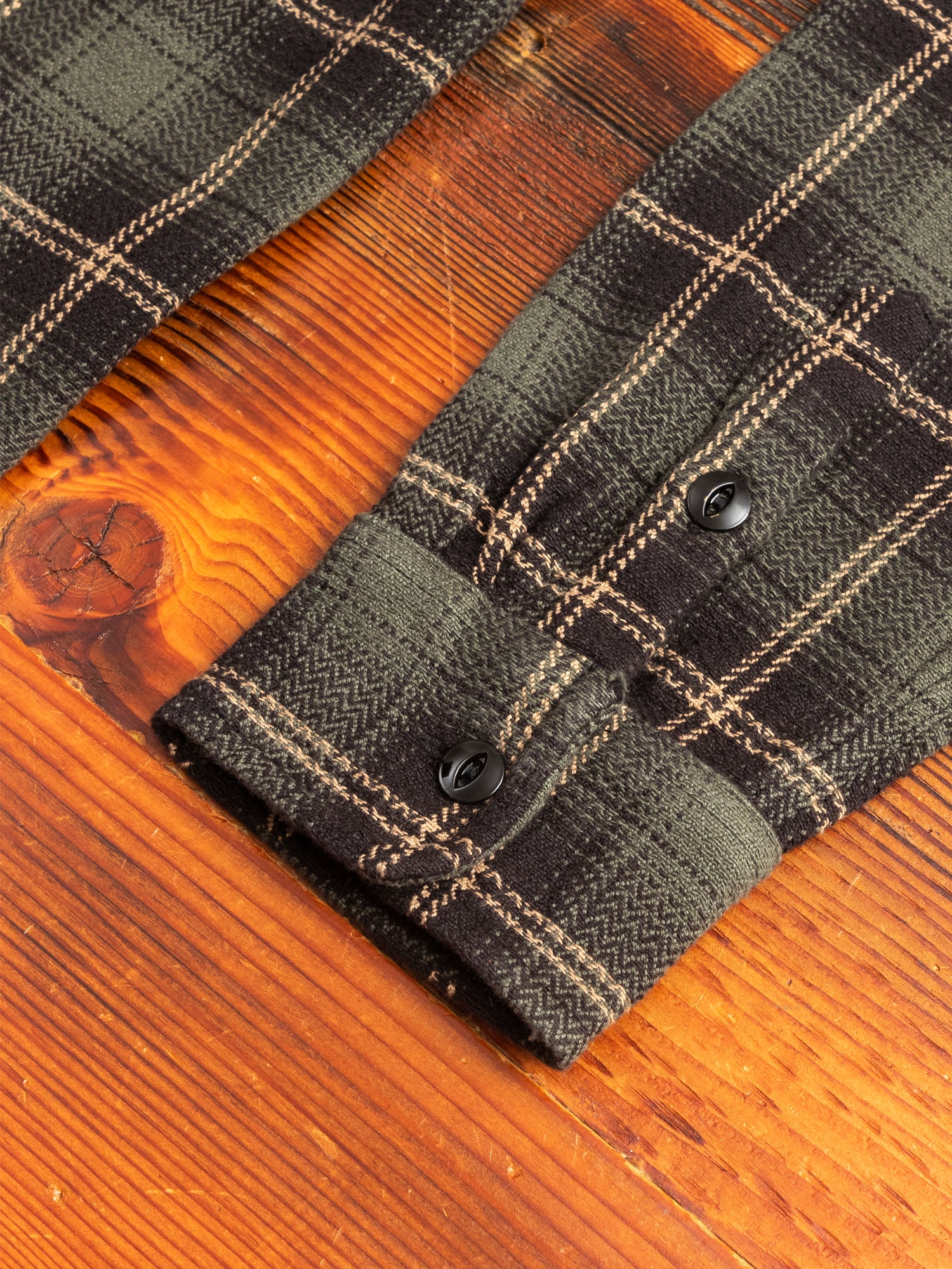 Crosscut Flannel in Pine Plaid - Image 6