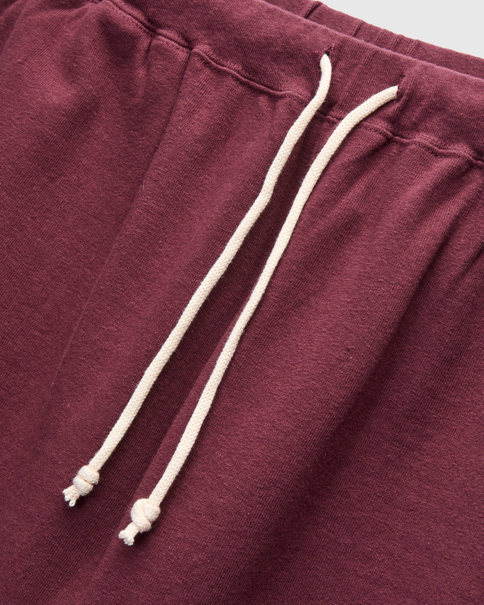 Cut Off Sweatshort in Bordeaux - Image 4