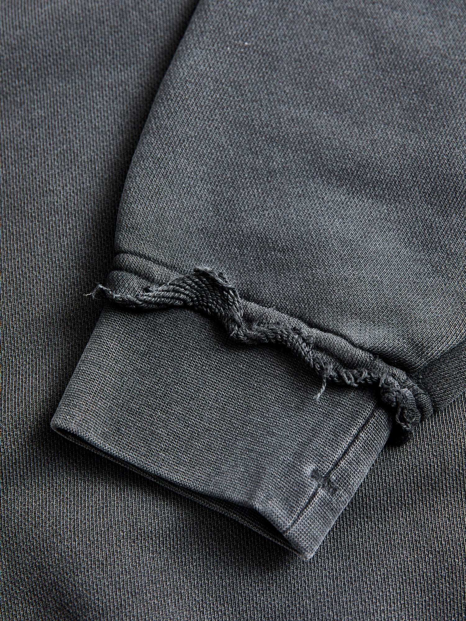 Destroyed Sweat Shirt in Black - Image 4