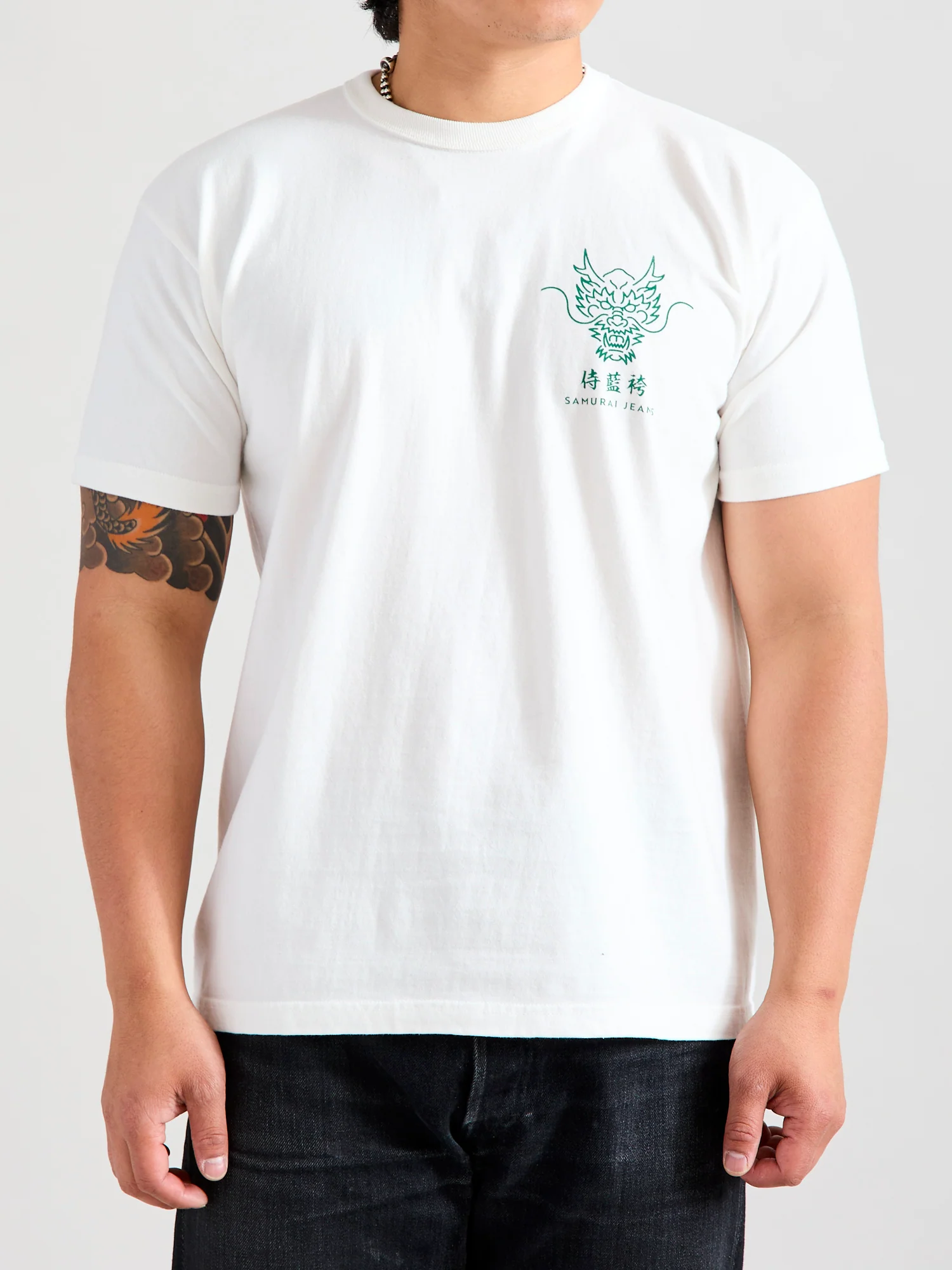 "Dragon Slayer Ryuou-Taro" Heavyweight T-Shirt in White - Image 3