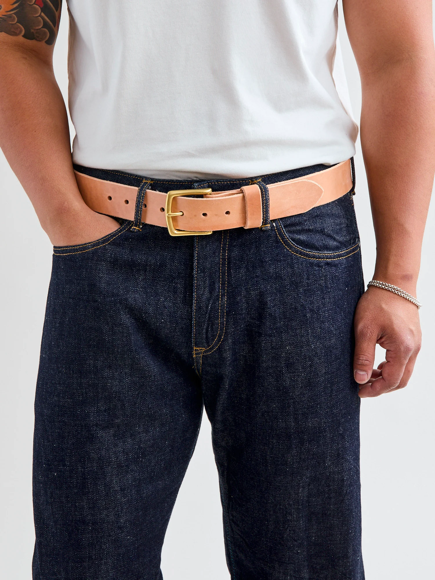 Essential Belt in Natural Horsehide - Image 2