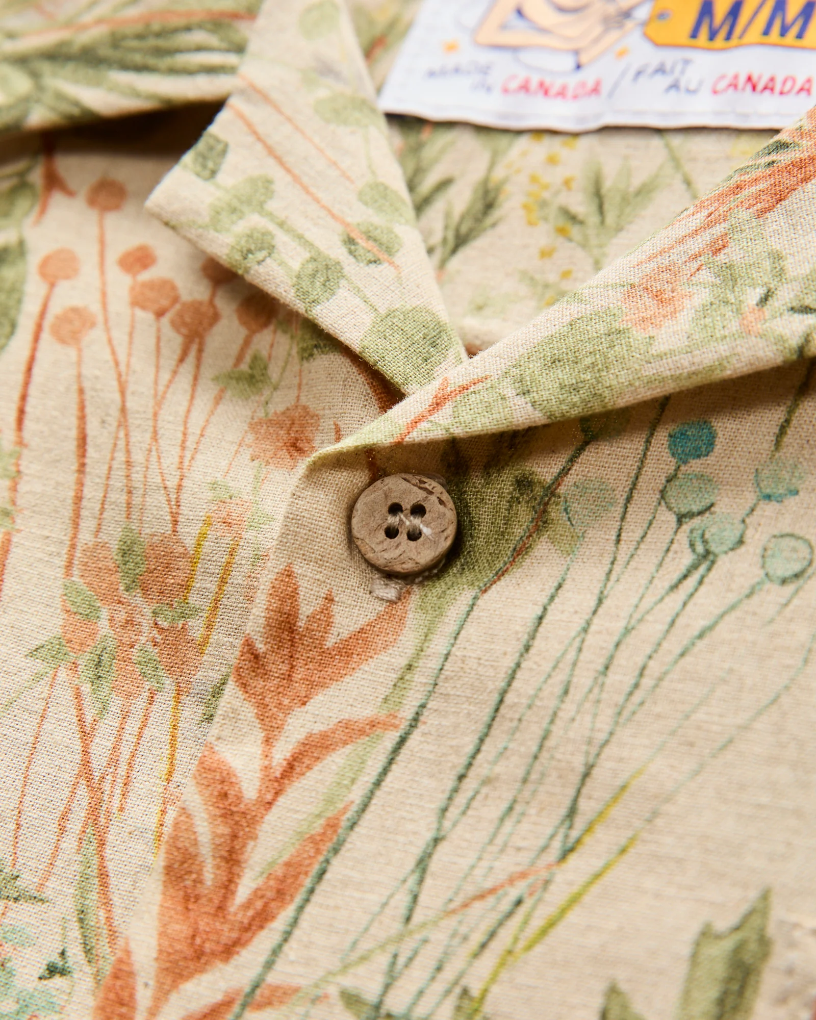 "Flowers Painting" Aloha Shirt in Natural - Image 5