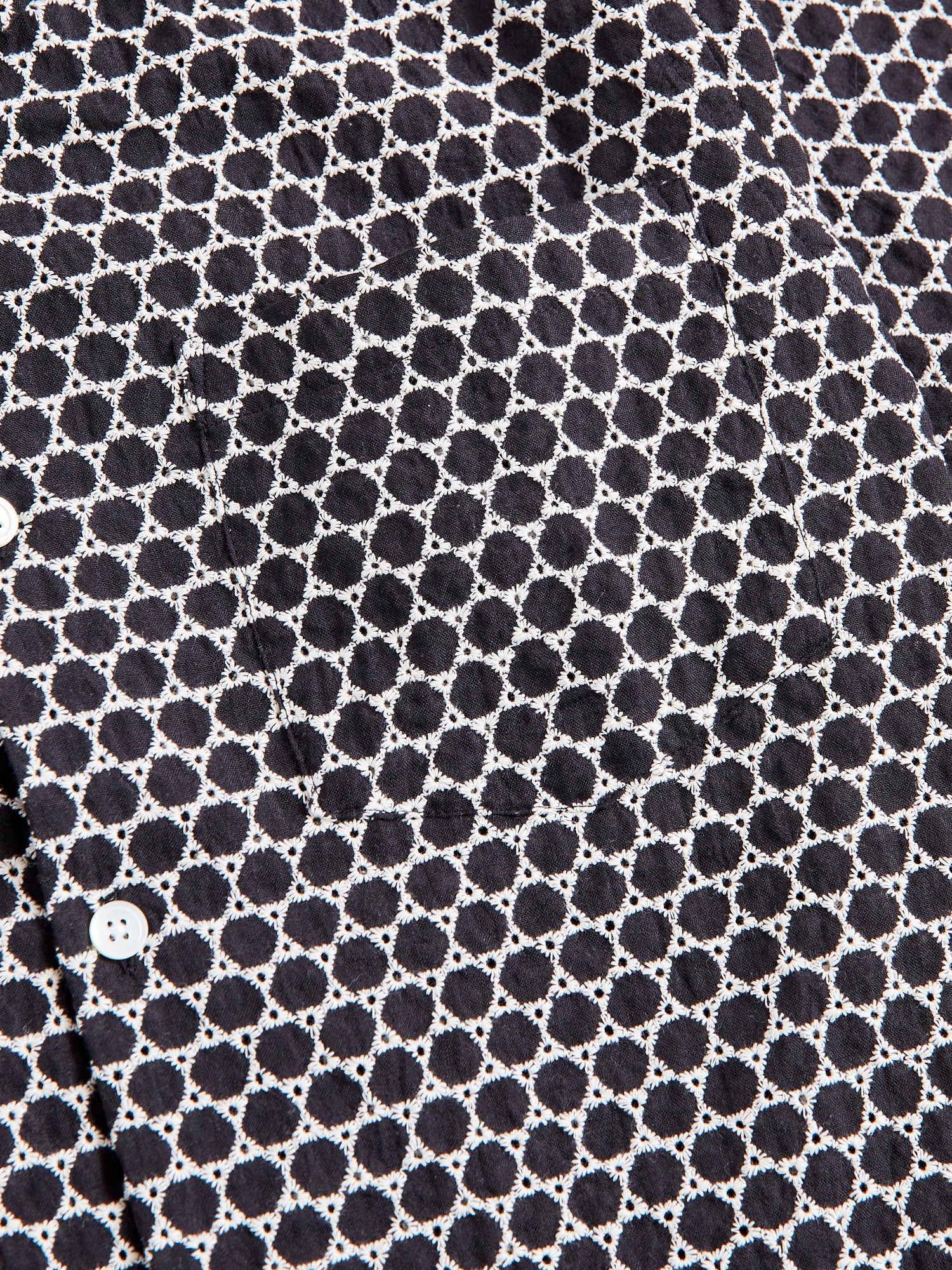 Folc Button-Up Shirt in Black - Image 4