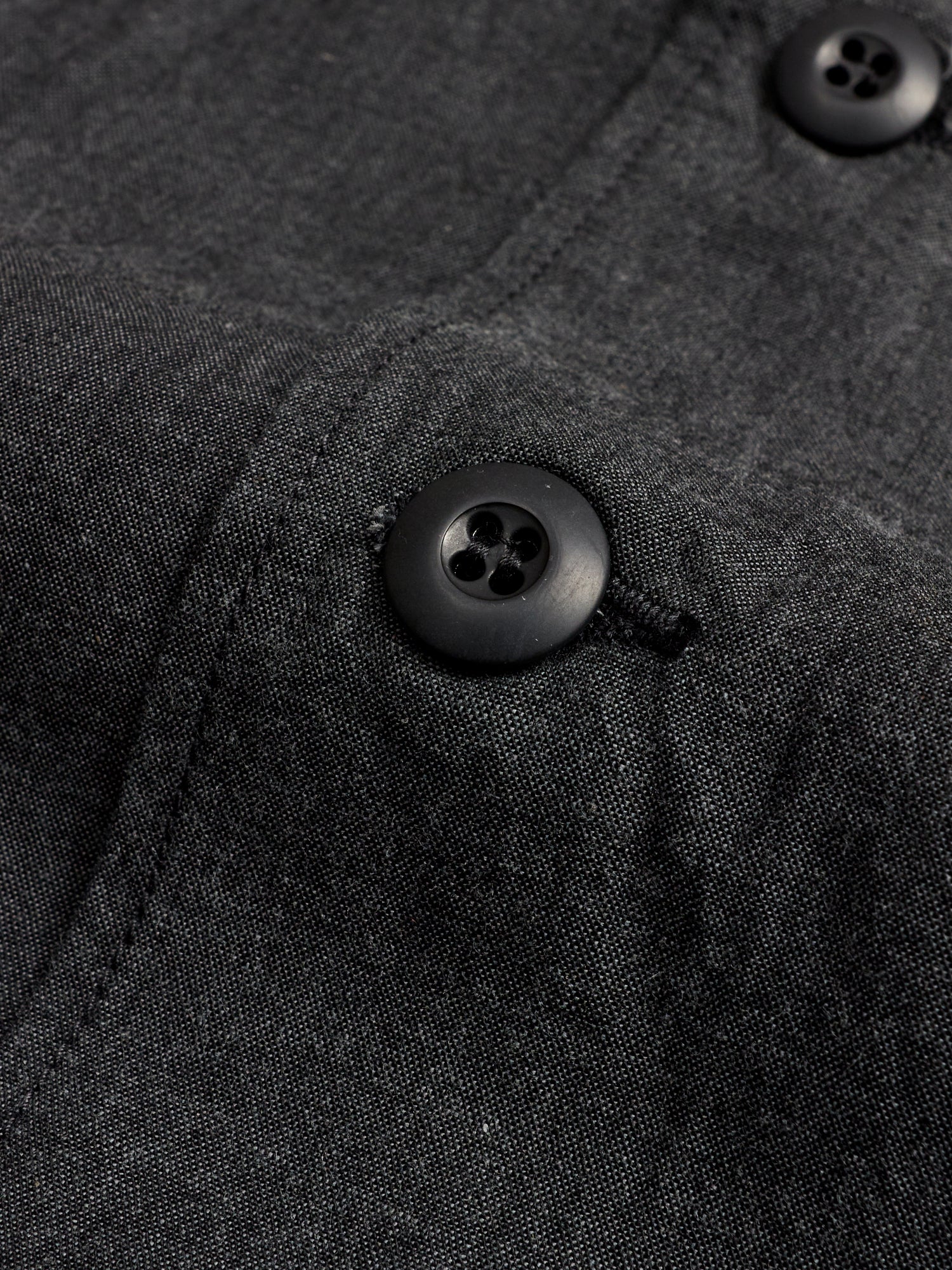 Gardener Half Overshirt in Black Chambray - Image 6