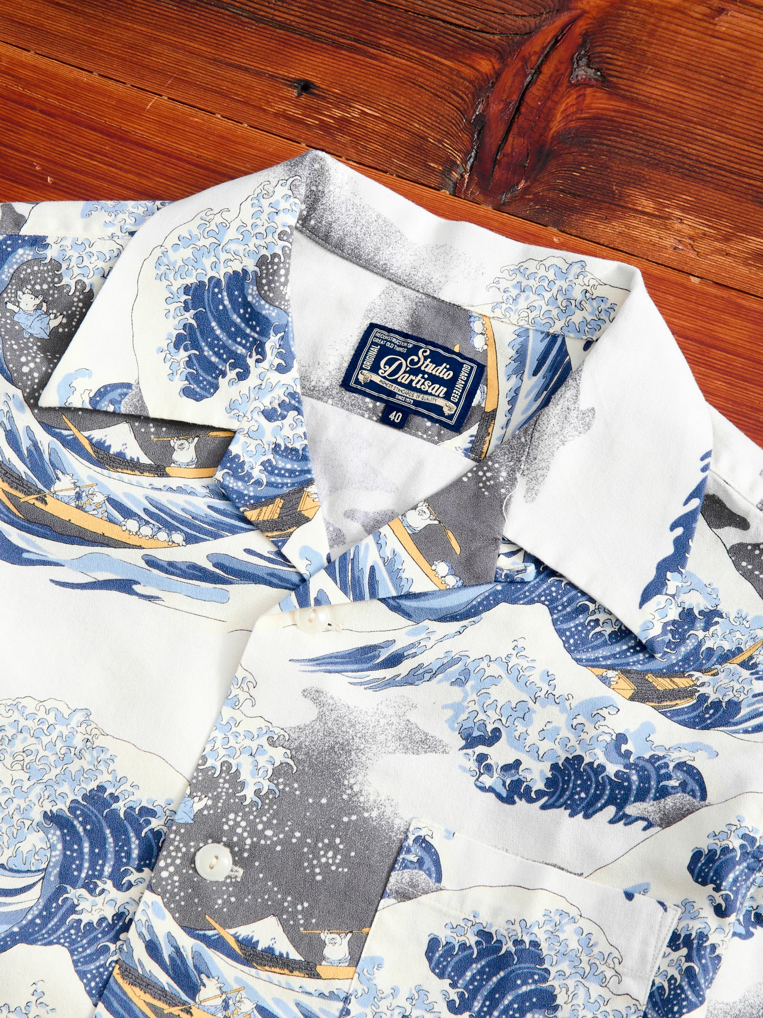 "Great Wave" Vacation Shirt in Ivory - Image 3