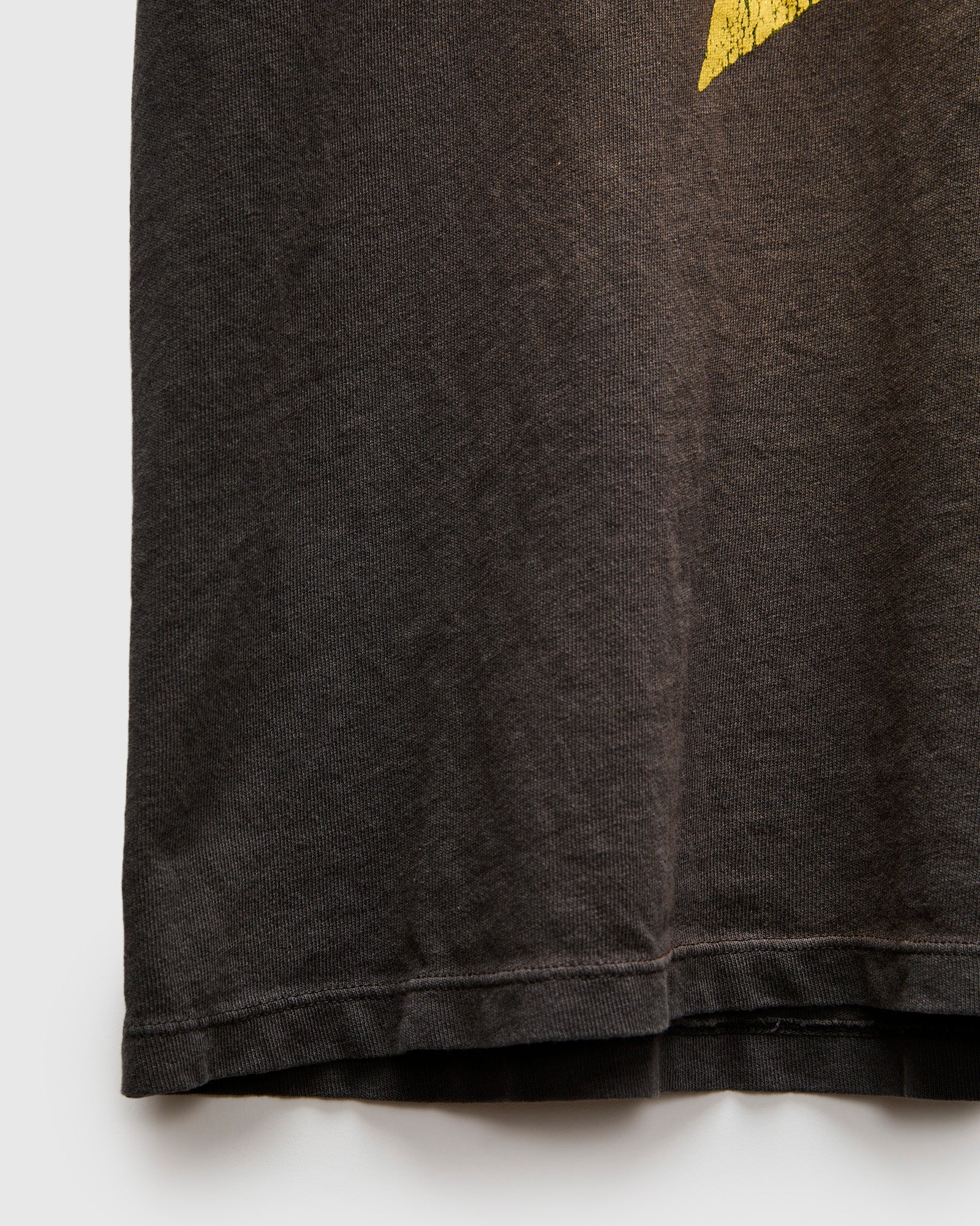 "Has Been" T-Shirt in Sunfaded Black - Image 7