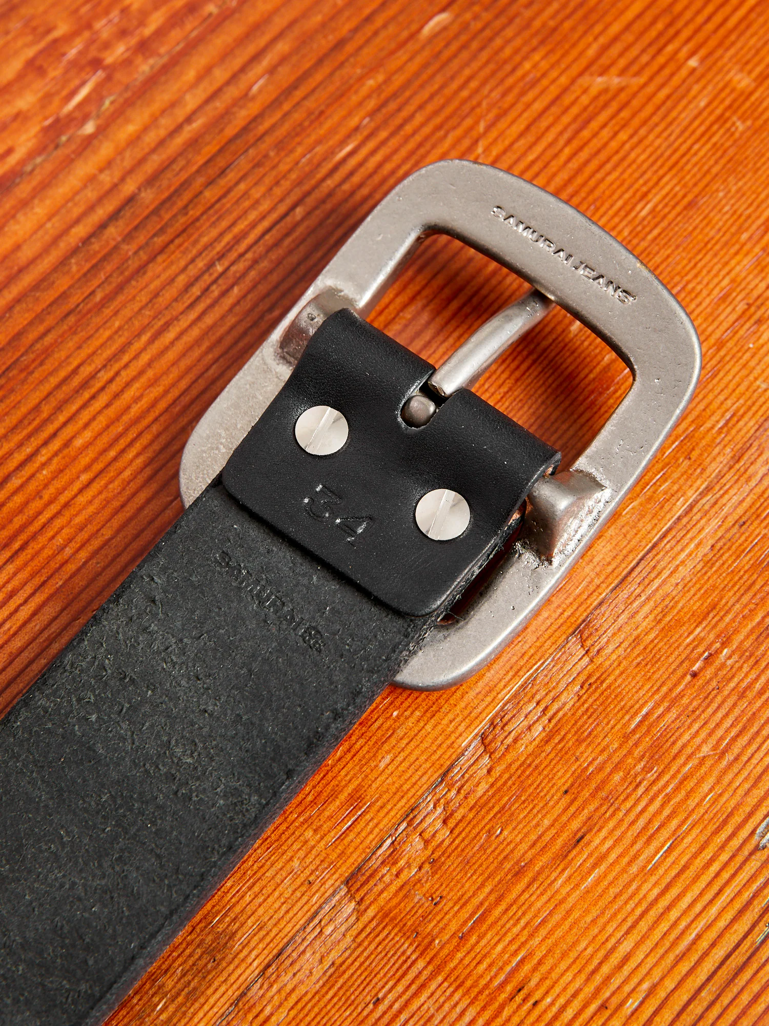 Heavyweight Curved Belt in Black - Image 4