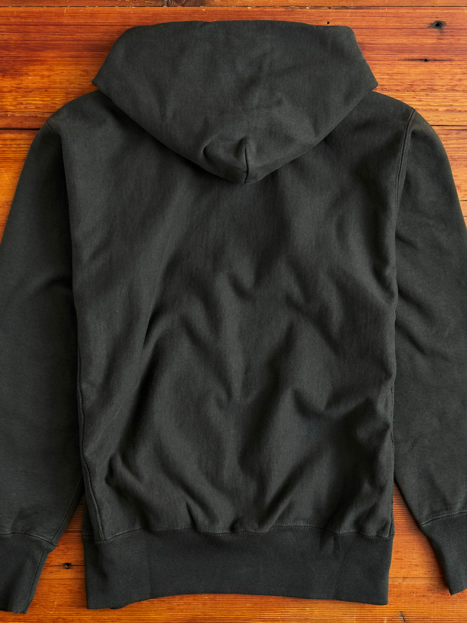 Reverse Weave Heavyweight Pullover Hoodie in Black - Image 10