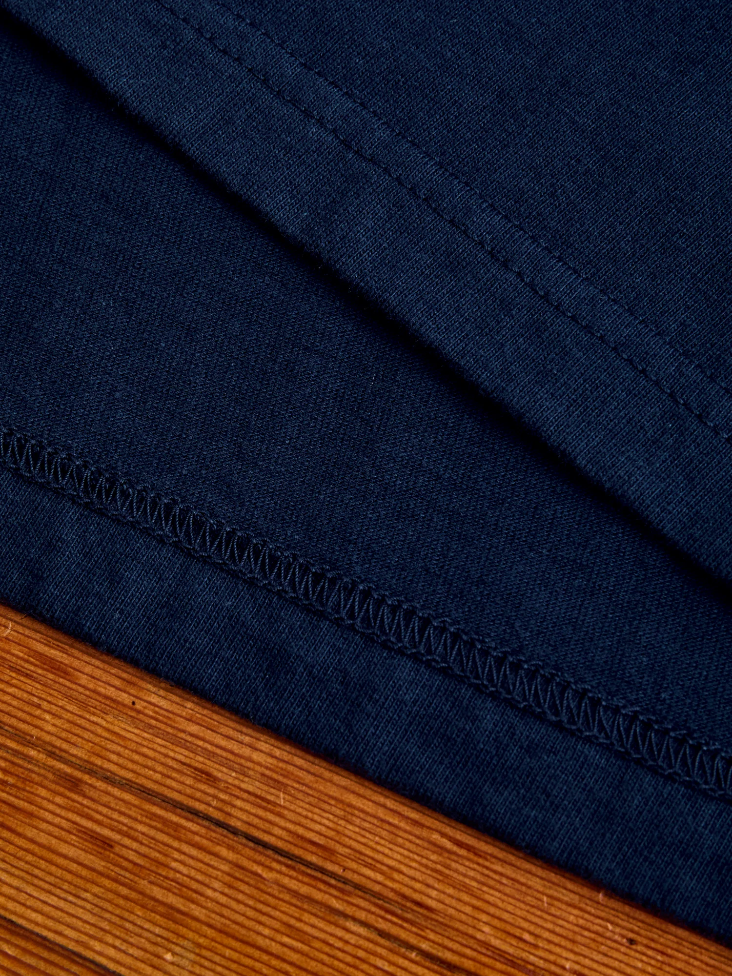 Heavyweight T-Shirt in Navy - Image 5