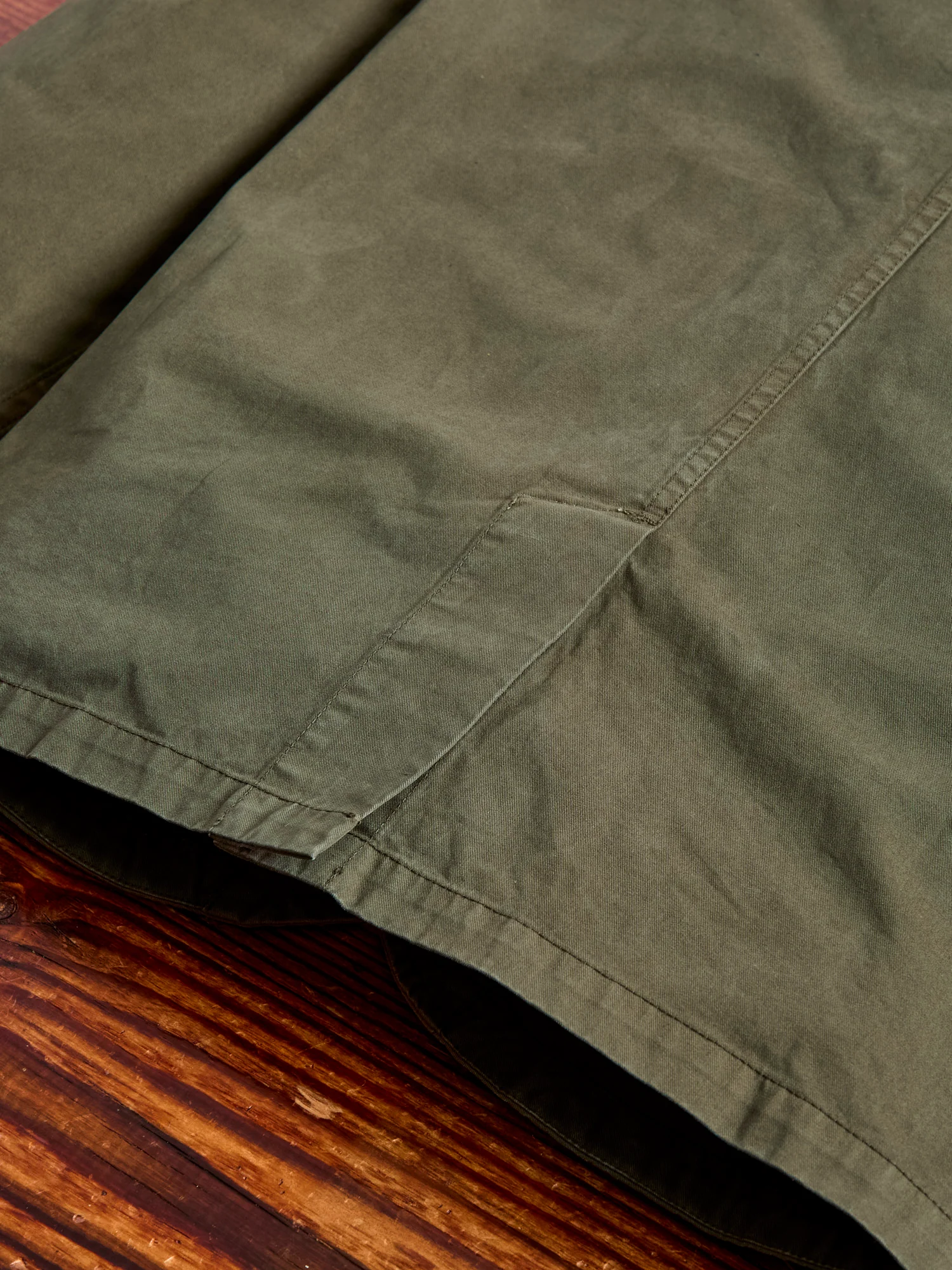 Huntly Jacket in Dark Olive - Image 10