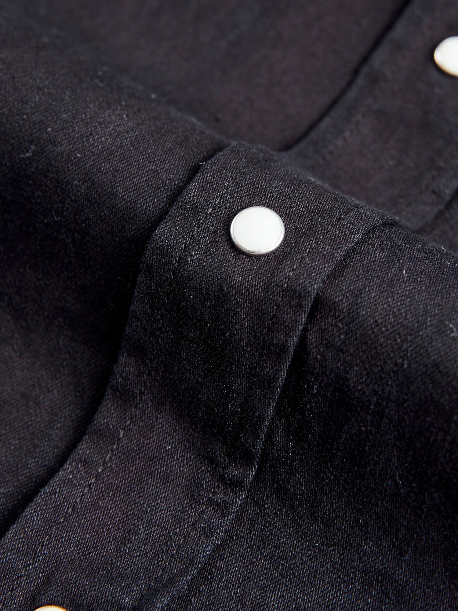 Kyoto Montsuki "Kurozome" Western Shirt in Black - Image 6