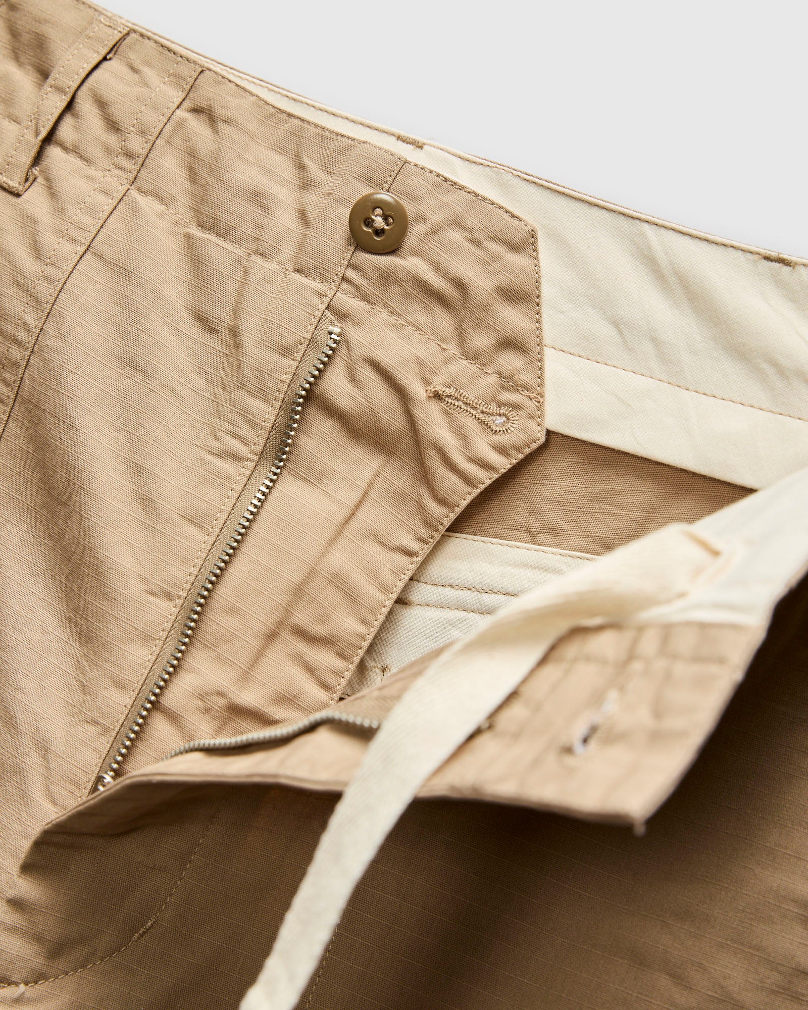 Fatigue Shorts in Khaki Cotton Ripstop - Image 5