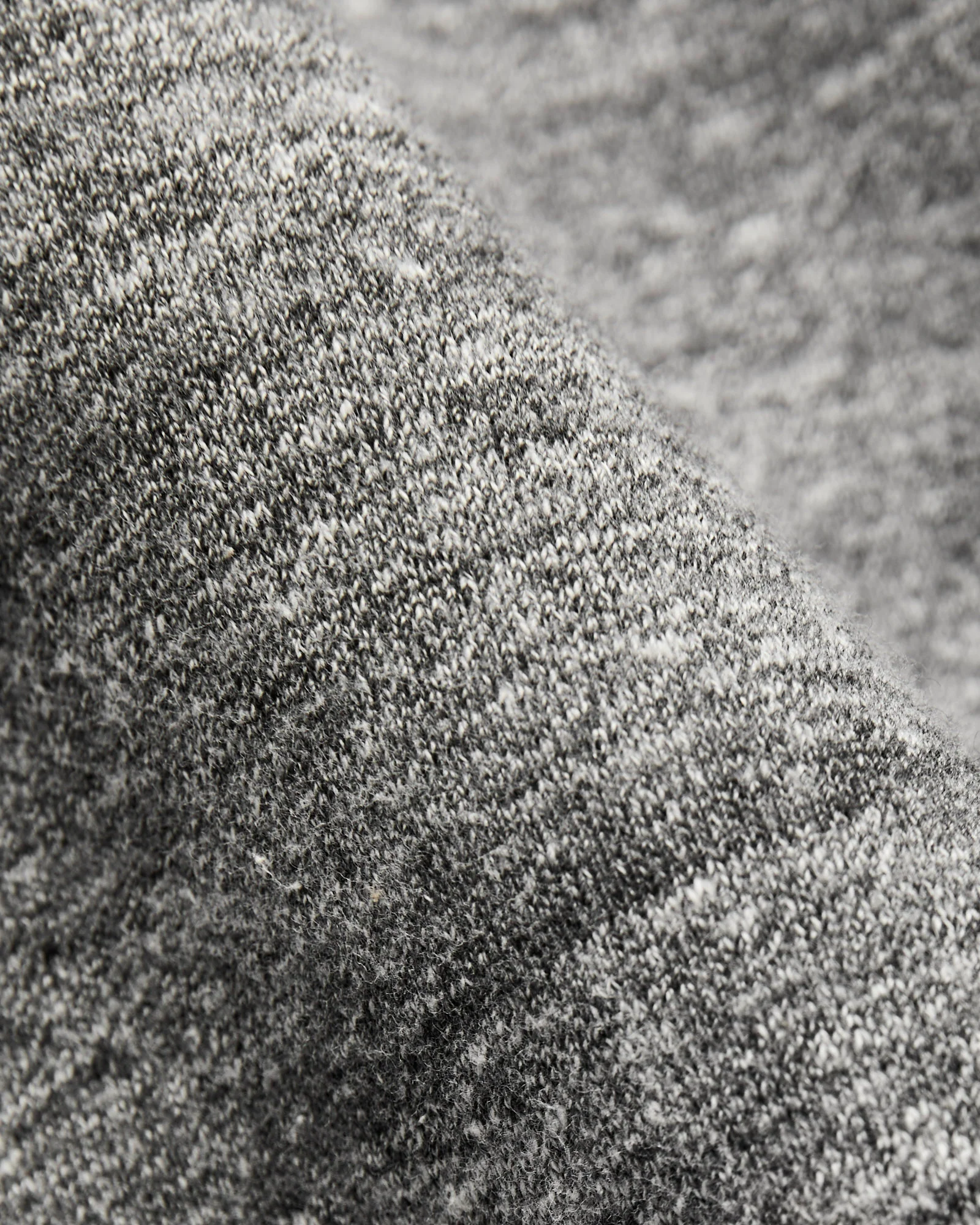 Tsuriami Raglan Sleeve Sweatshirt in Heather Charcoal - Image 2