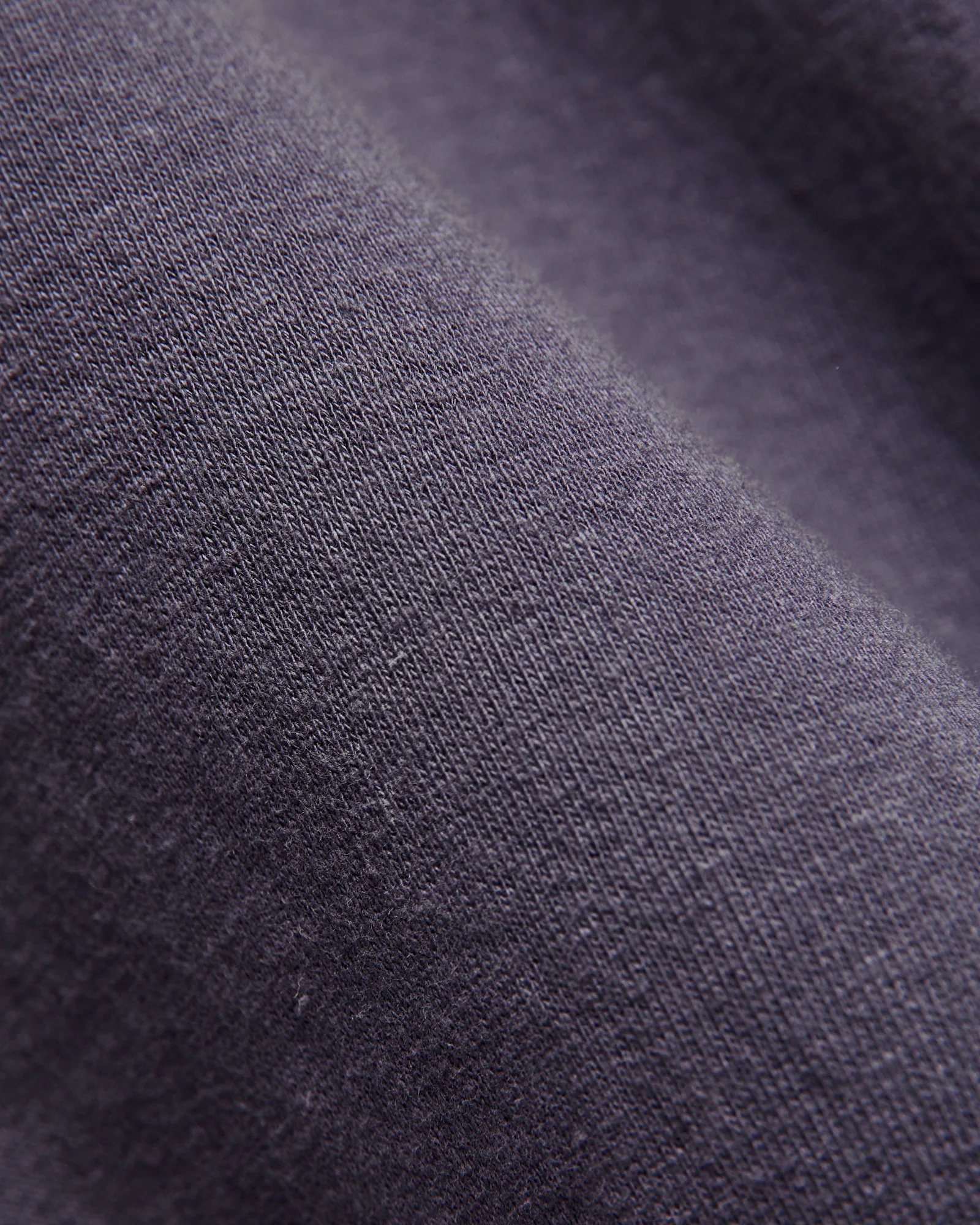 Tsuriami Raglan Sleeve Sweatshirt in Navy - Image 2