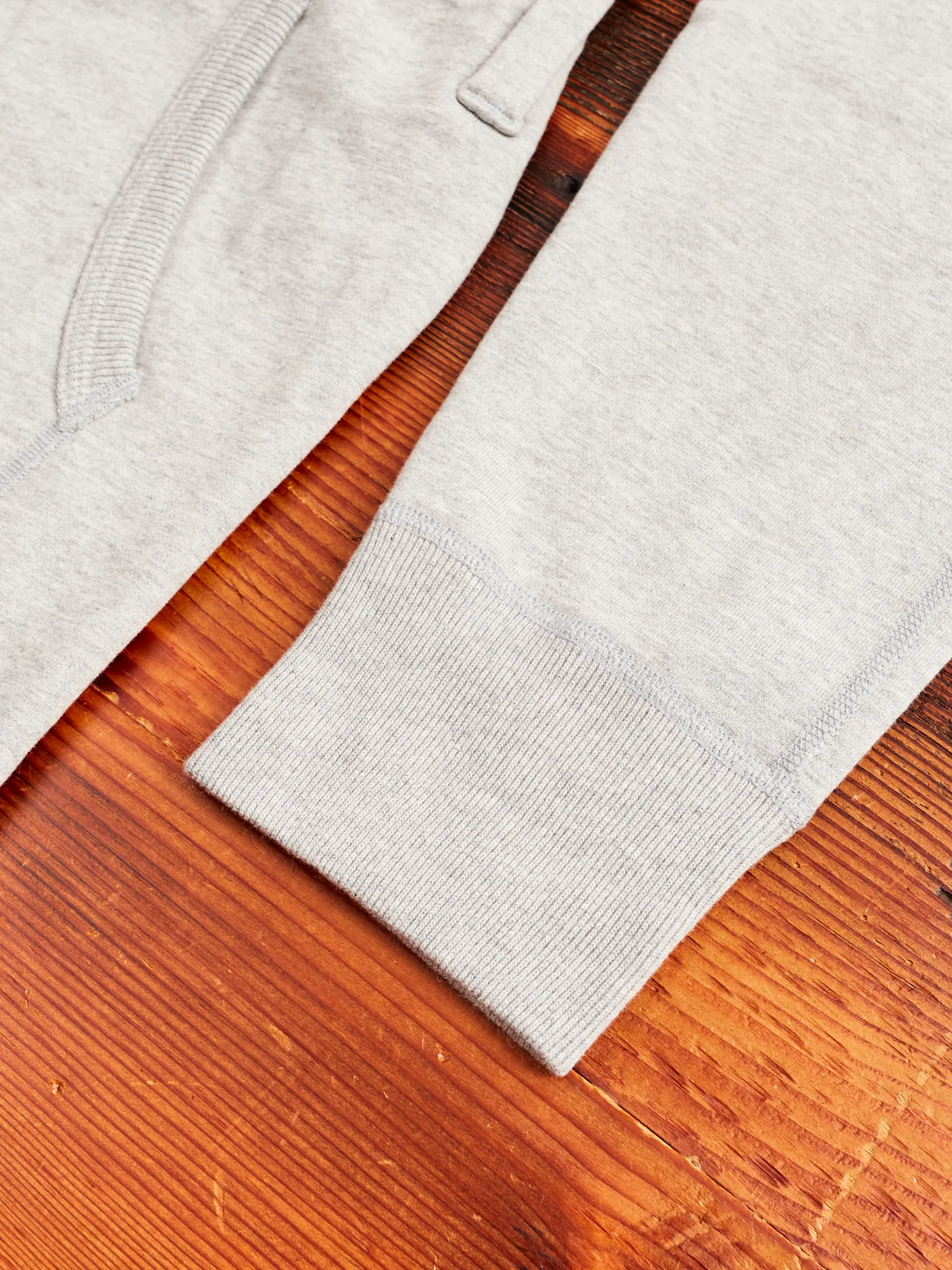 Midweight Terry Hooded Robe in Heather Grey - Image 9