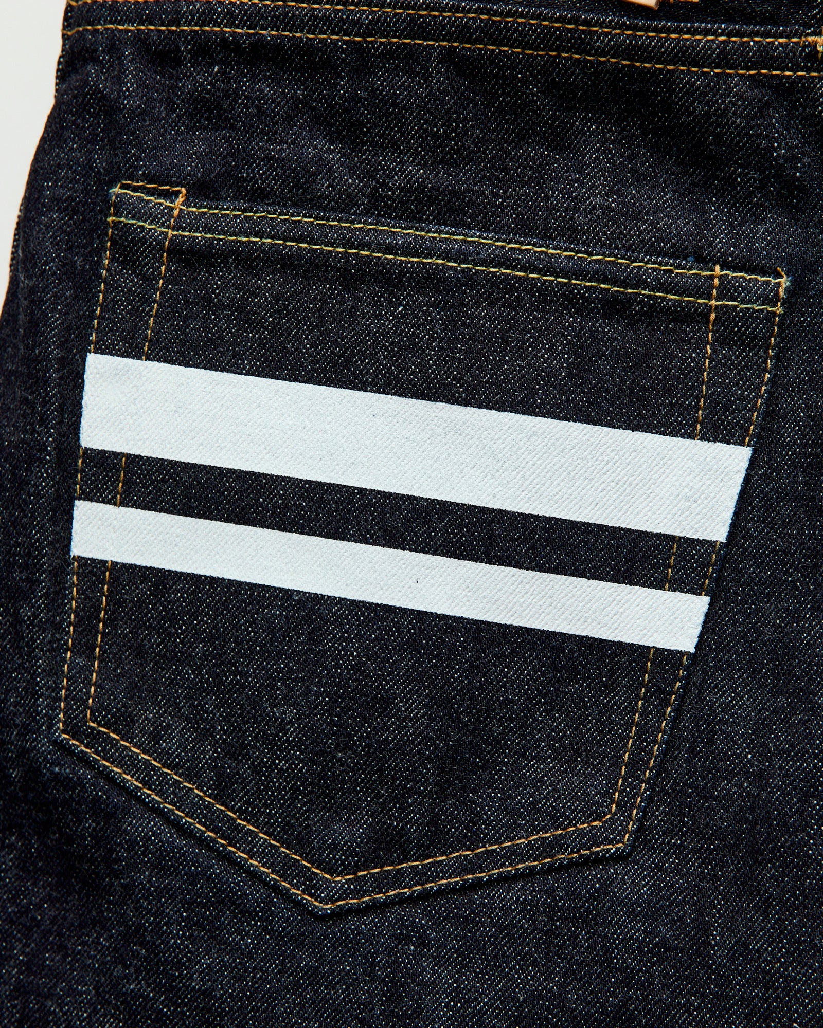 MMJB0201 "Classic" 15.7oz Indigo Selvedge Denim - Tapered Fit - Image 4