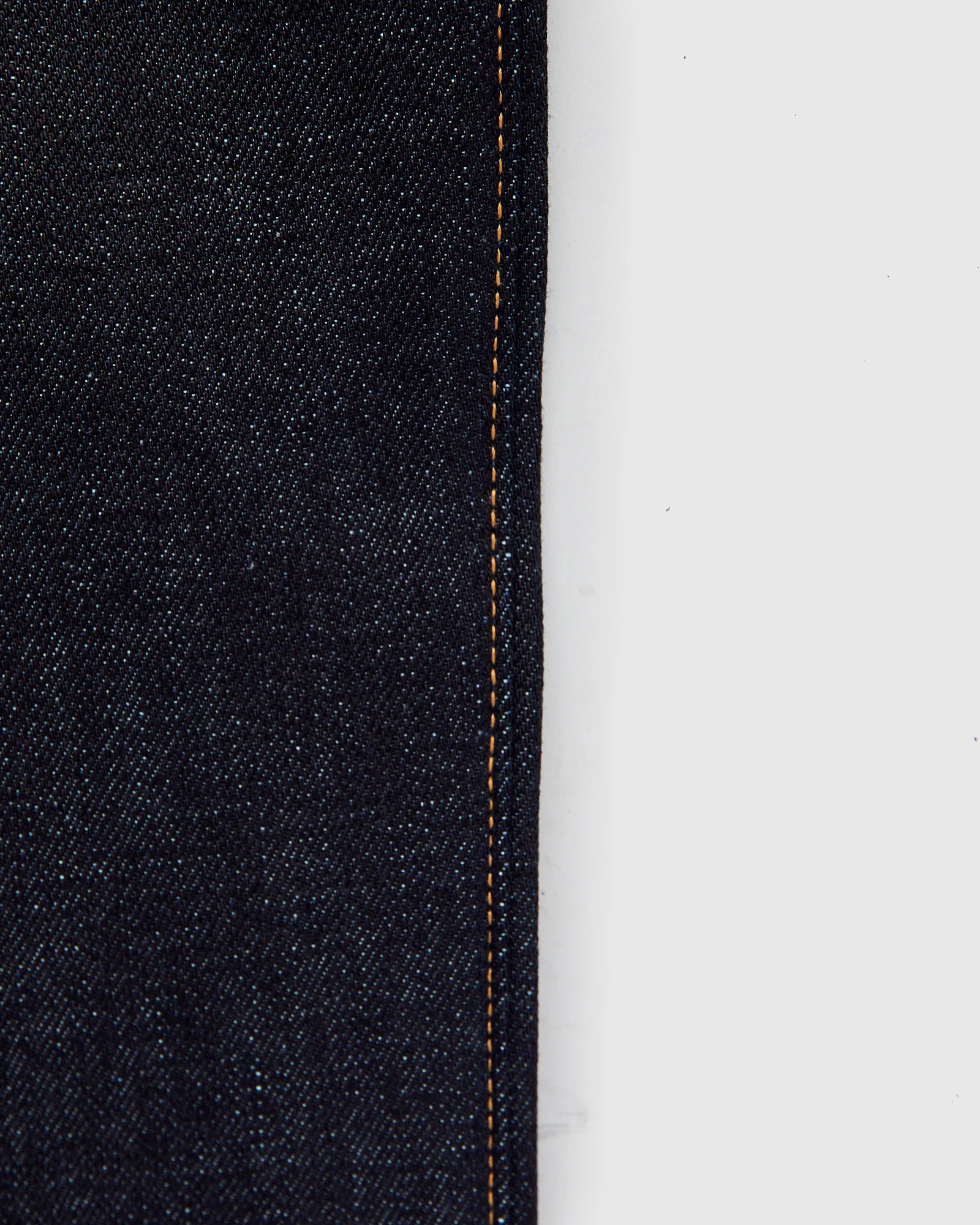MMJB0400 "Standard" 14.7oz Indigo Selvedge Denim - Wide Fit - Image 11