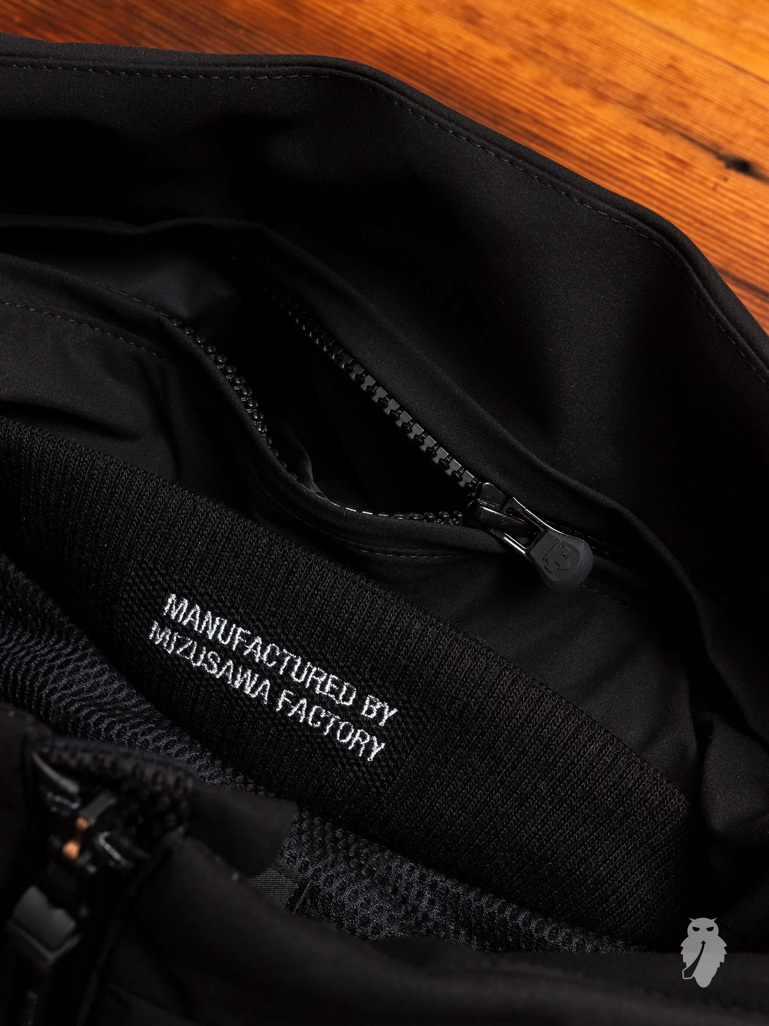 "Mountaineer" Mizusawa Down Jacket in Black - Image 4