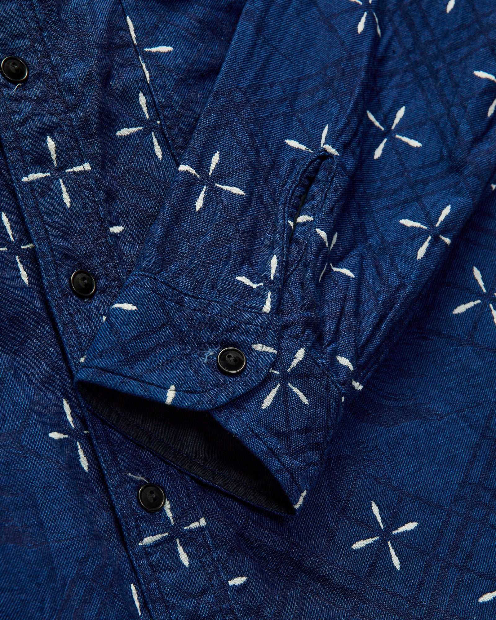 Narihirabishi Goldfish Pattern Jacquard Work Shirt in Indigo - Image 6