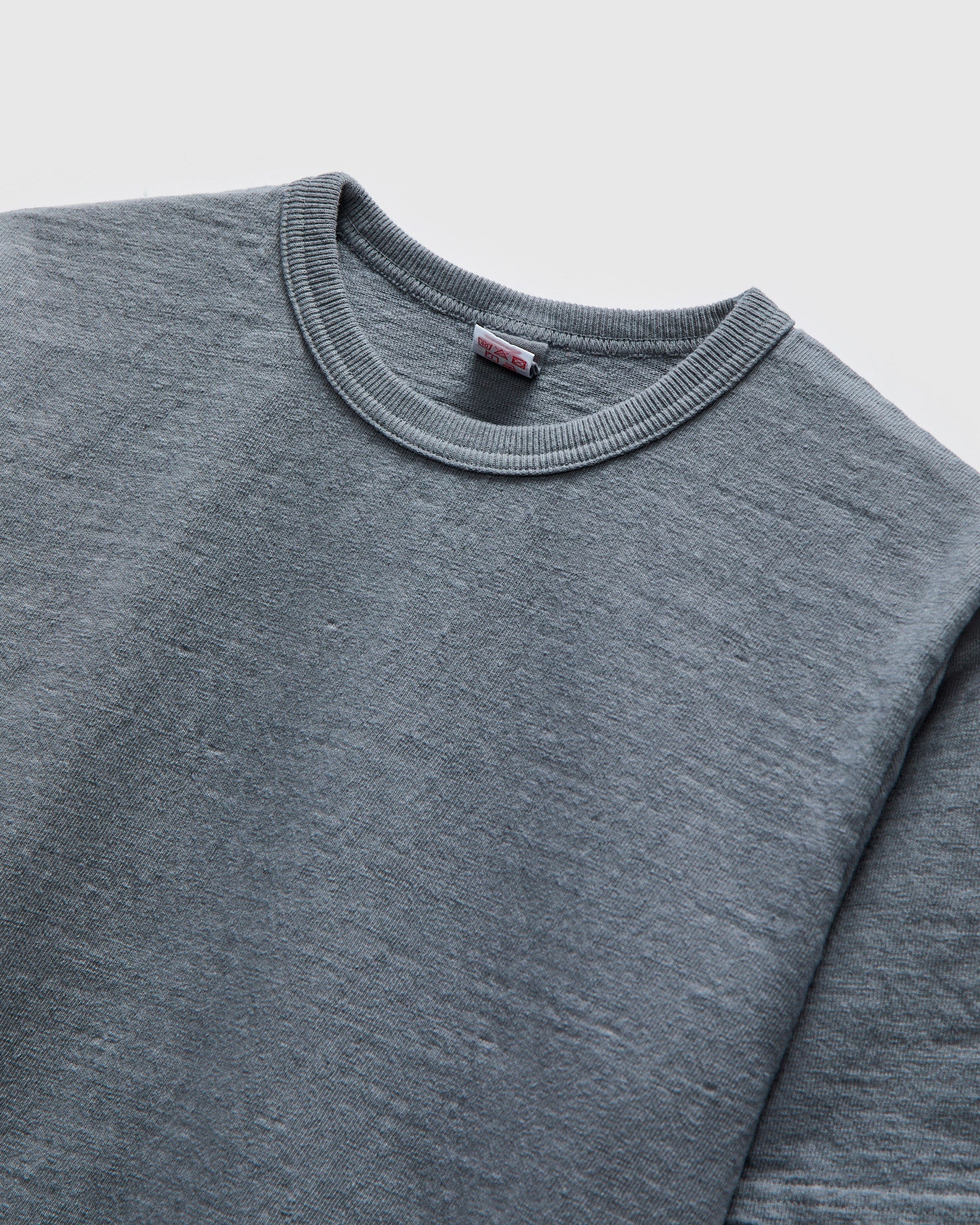 No. 8 Slub Nep Short Sleeve T-Shirt in Blue Grey - Image 4
