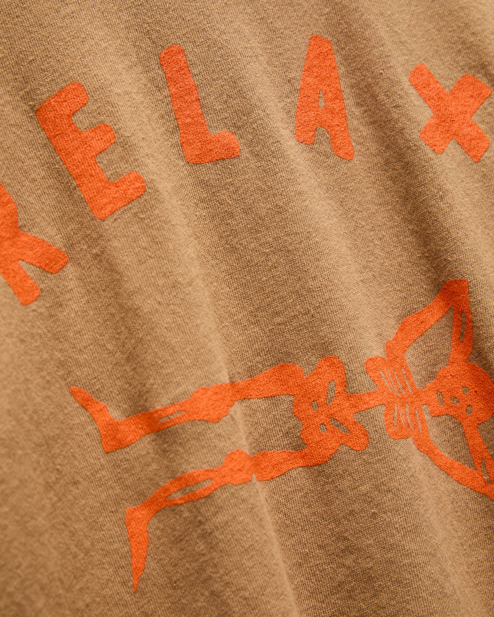 "Relax" T-Shirt in Cedar - Image 2