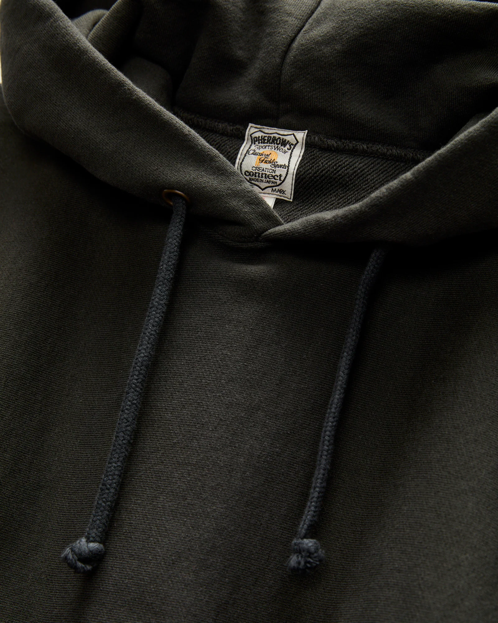 Reverse Weave Heavyweight Pullover Hoodie in Sulfur Black - Image 4
