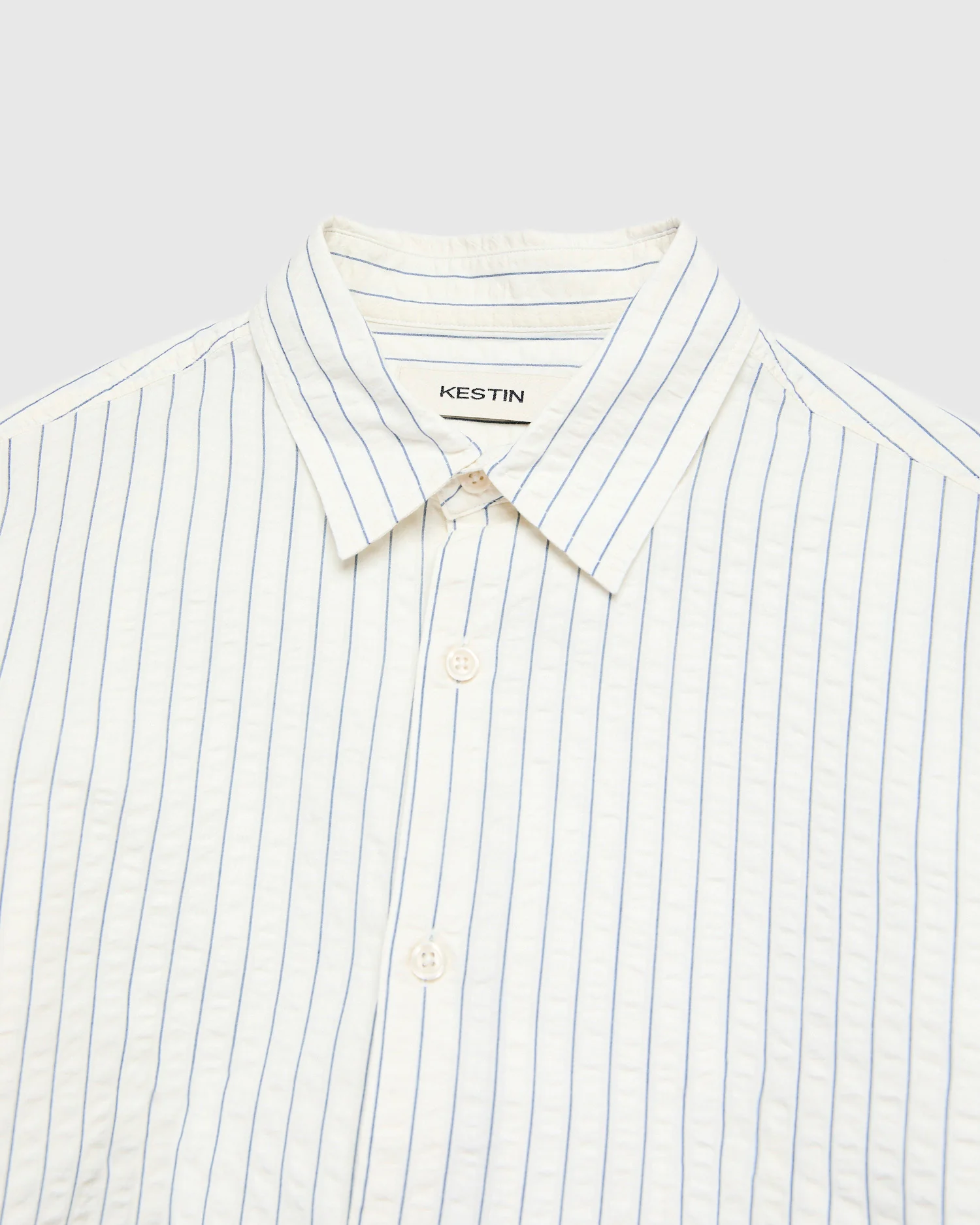 Seersucker Dirleton Shirt in Blue White Stripe - Image 3