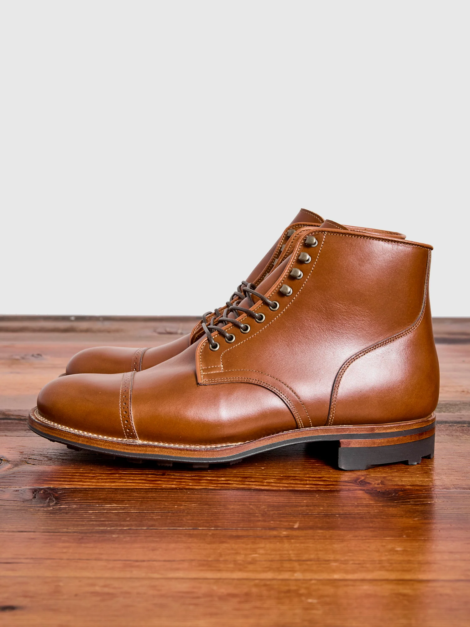 Service Boot 2030 in Cool Tan French Vocalou - Image 3