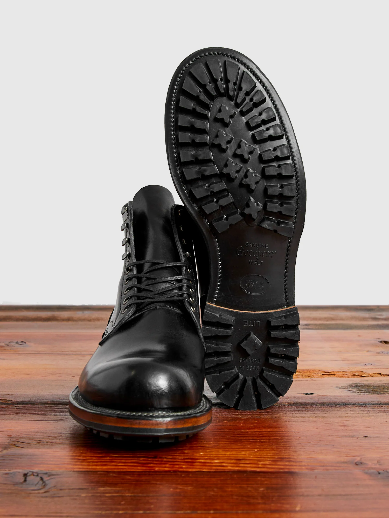 "Dark Horse" Service Boot 2040 Commando in Comipel Nero Horsehide - Image 2