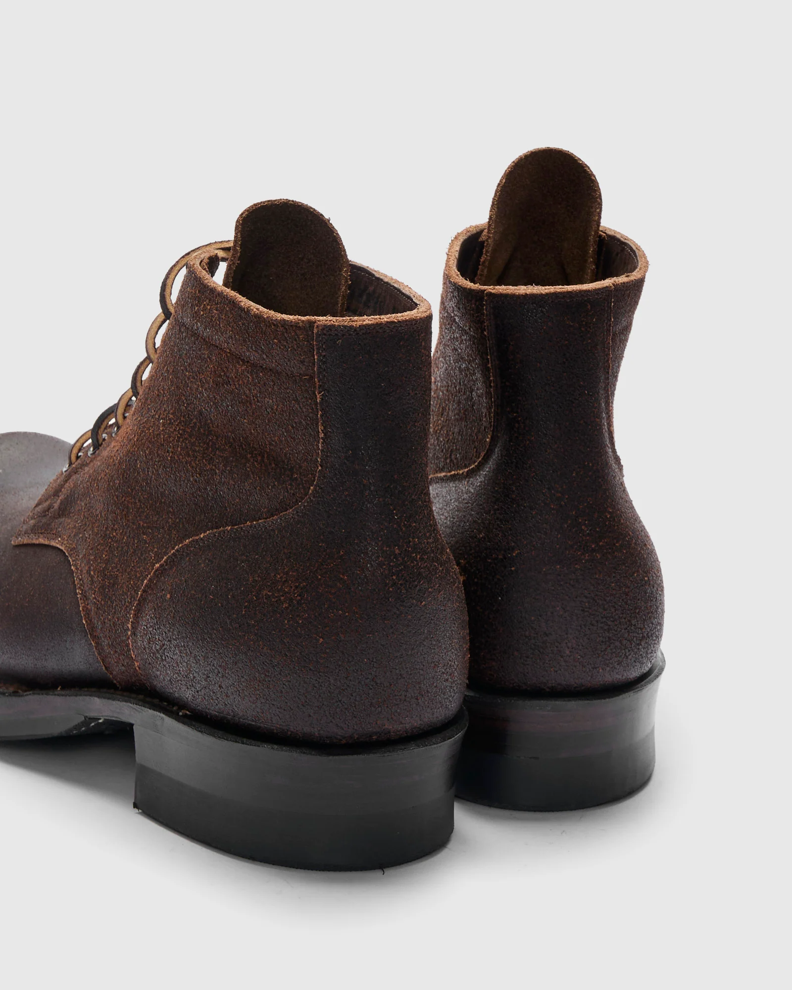 Service Boot 310 in Washed Brown Waxed Flesh - Image 5