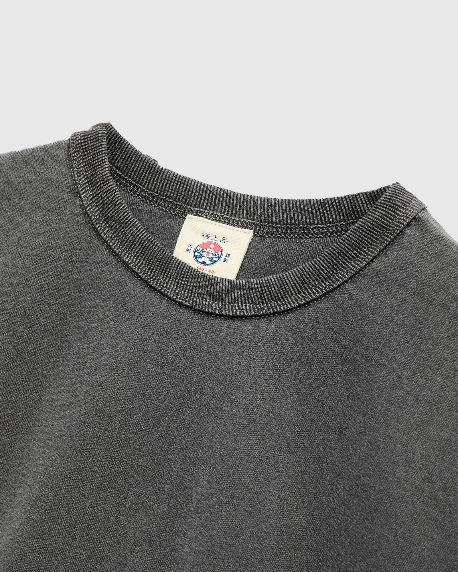 Heavyweight Solid T-Shirt in Sumi - Image 3