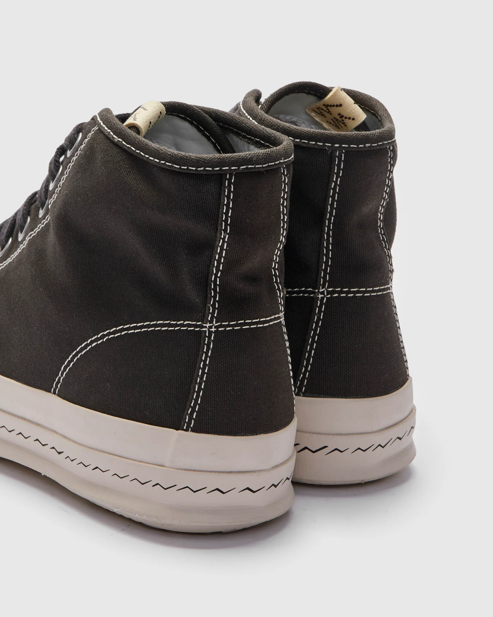 Skagway Alta Hi in Black - Image 5