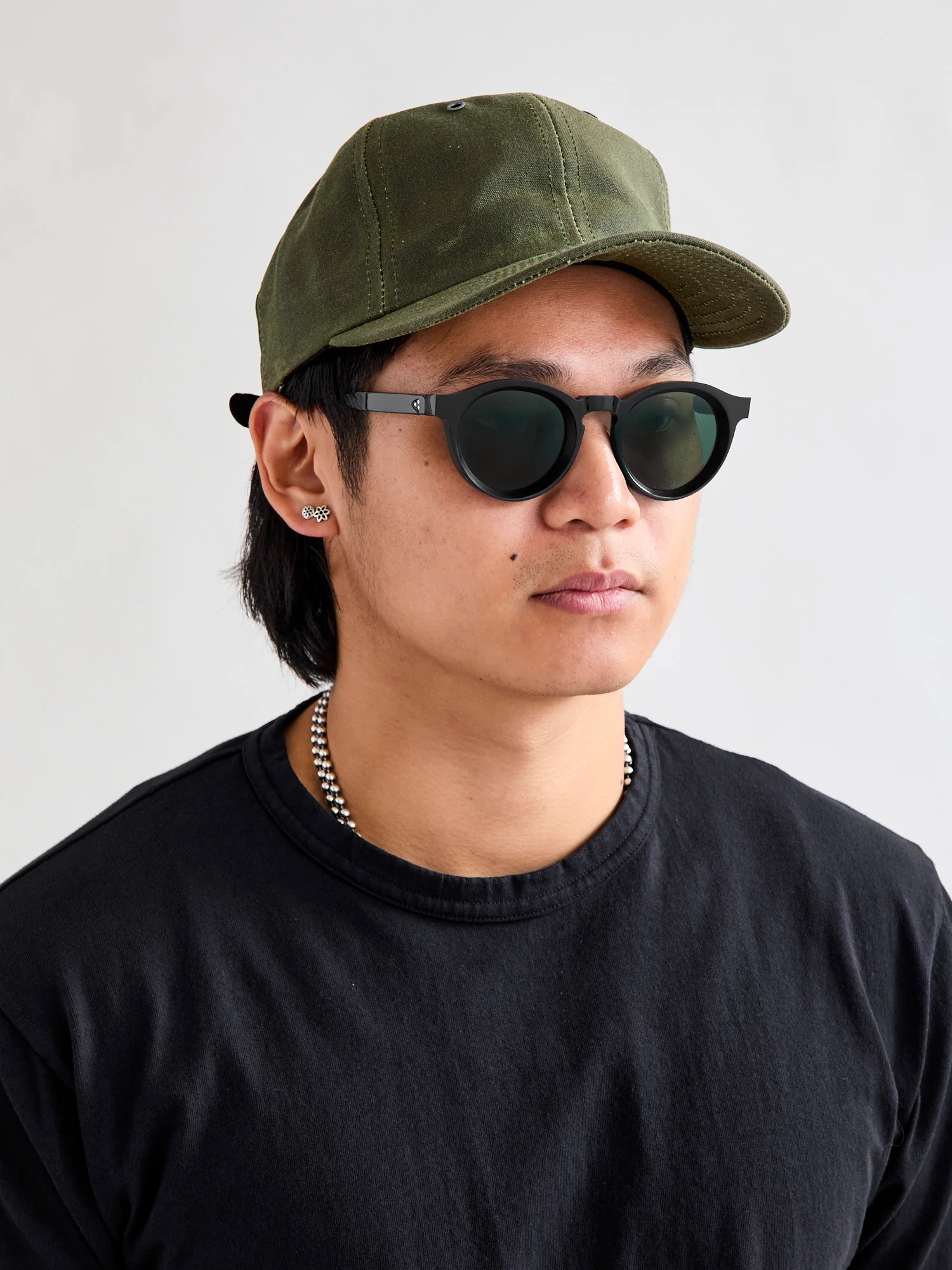 SP-01 "P3 Round" Sunglasses in Black/Green - Image 2