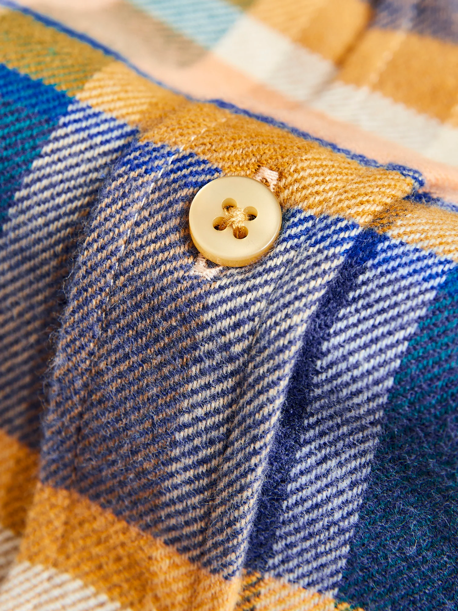 Sussu Button-Up Shirt in Tan - Image 6
