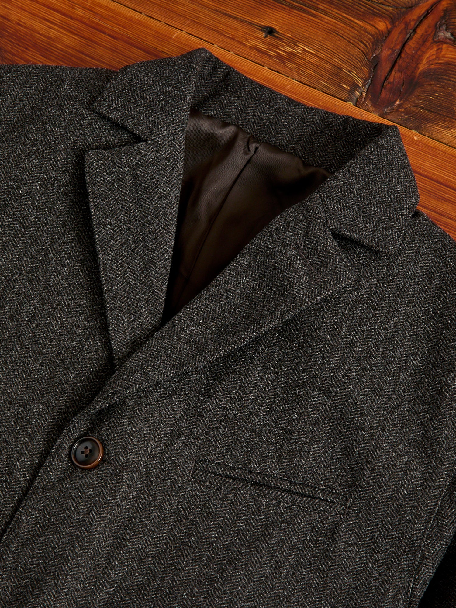 Tailored Sack Jacket in Brown Herringbone - Image 5