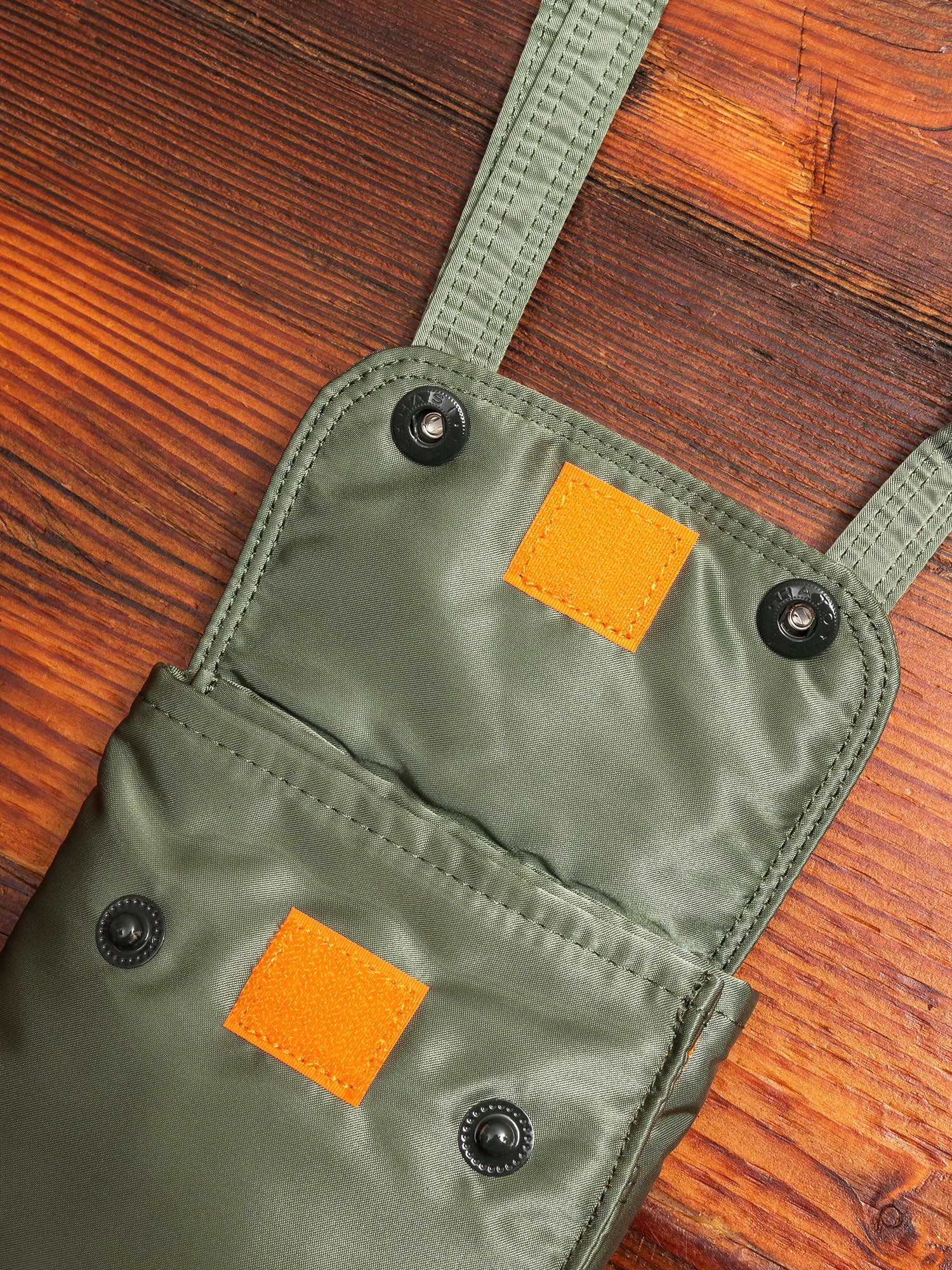 "Tanker" Travel Case in Sage Green - Image 5