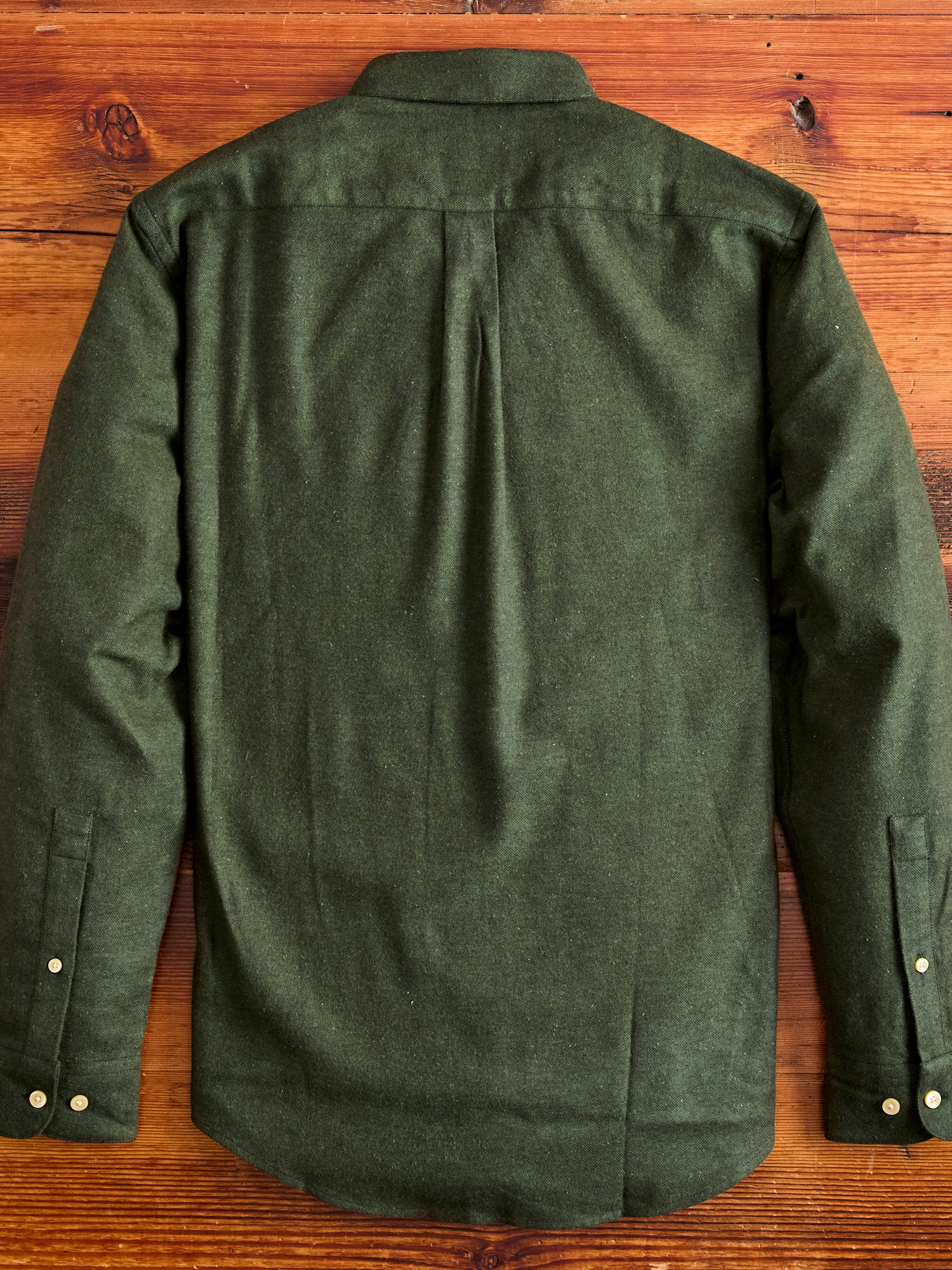 Teca Button-Up Shirt in Forest Green - Image 8