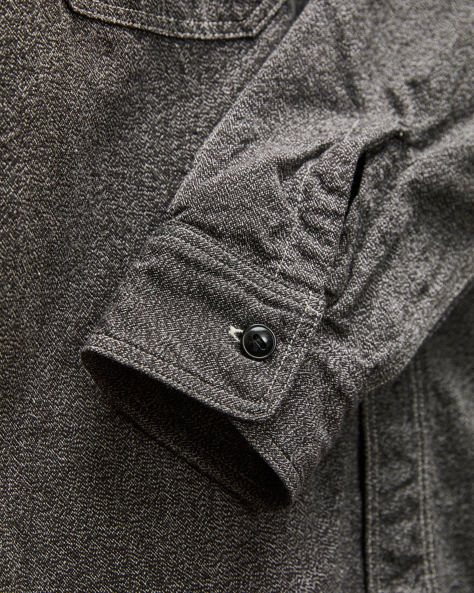 Triple Stitch Covert Chambray Shirt in Charcoal Black - Image 7