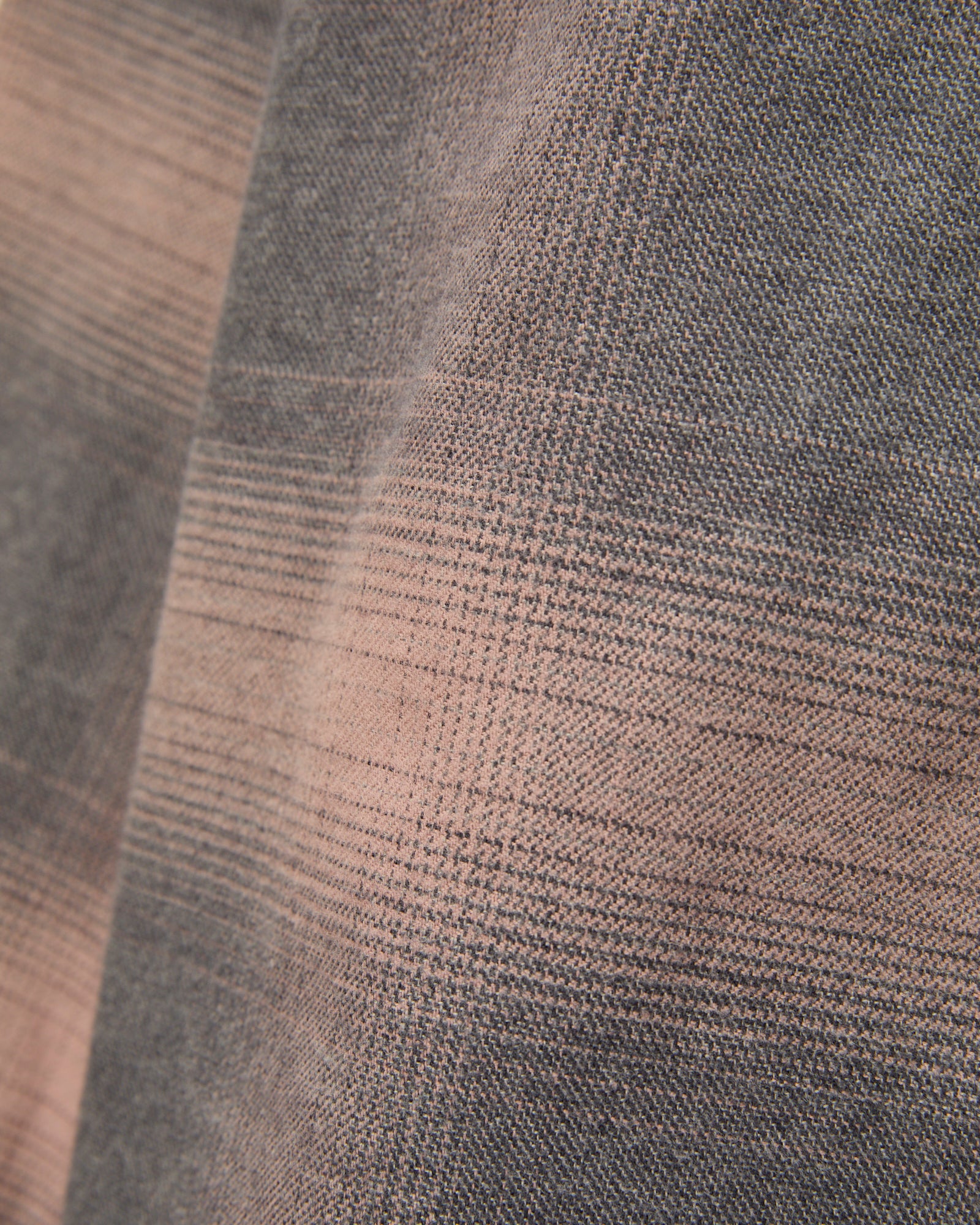 Utility Flannel in Mauve Ombre - Image 7