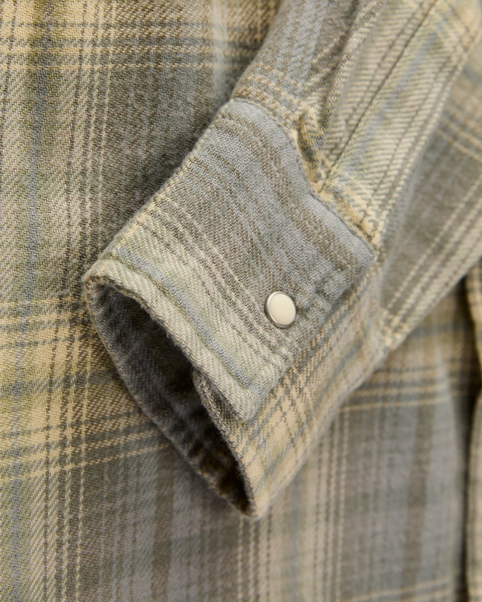Washed Flannel Pearl Snap Shirt in Late Frost - Image 5